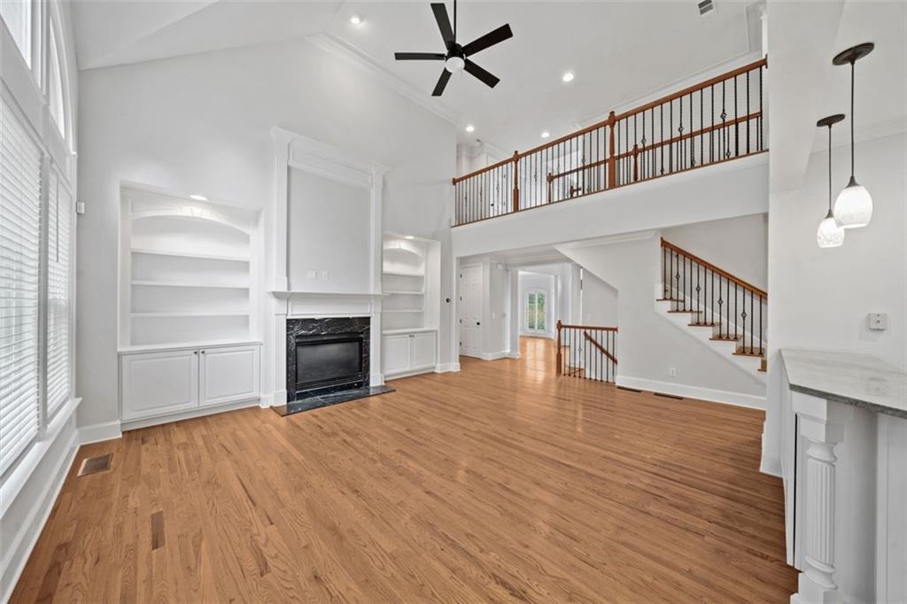 Atlanta, Georgia, 30331, United States, 6 Bedrooms Bedrooms, ,5 BathroomsBathrooms,Residential,For Sale,1906537