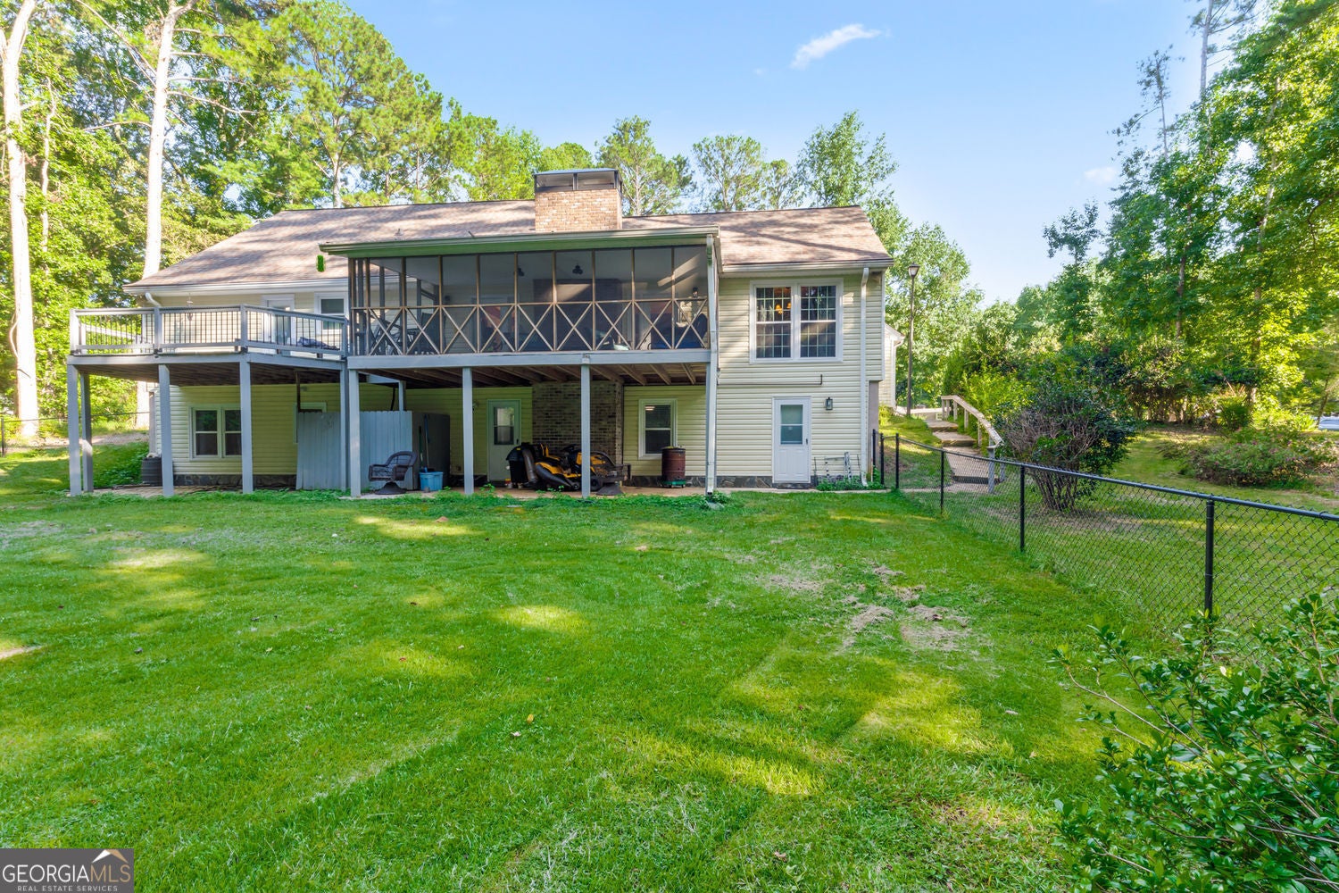 Fayetteville, Georgia, 30215, United States, 5 Bedrooms Bedrooms, ,3 BathroomsBathrooms,Residential,For Sale,1908173