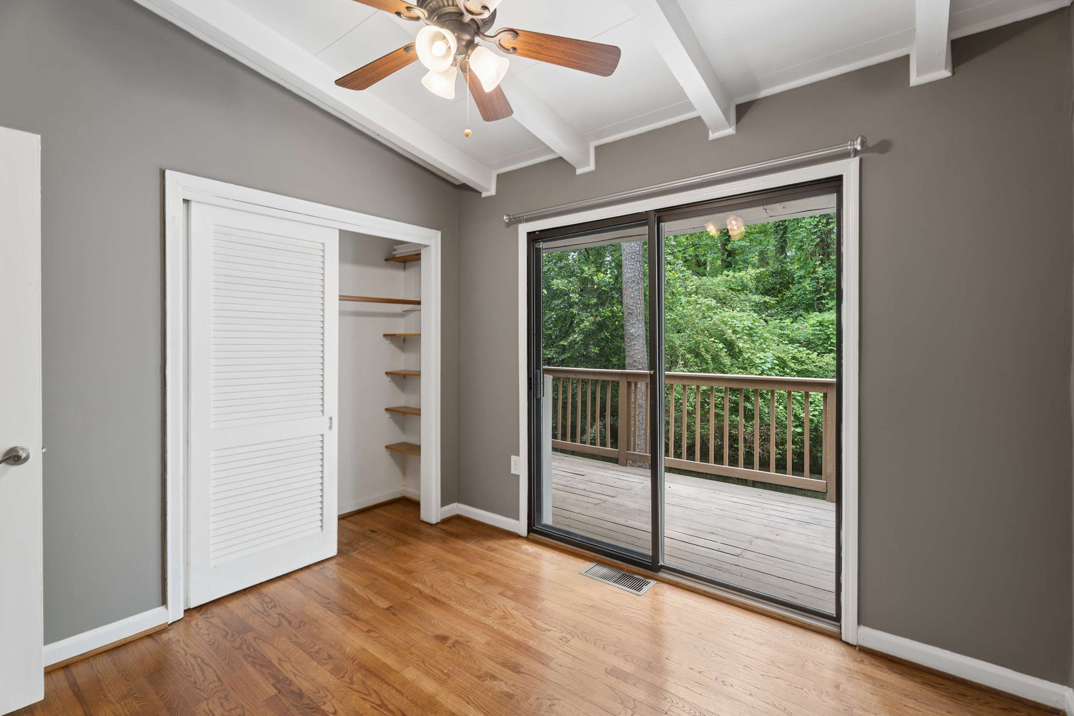  Modern Luxury Meets Total Peace in Brookhaven - 物件實景
