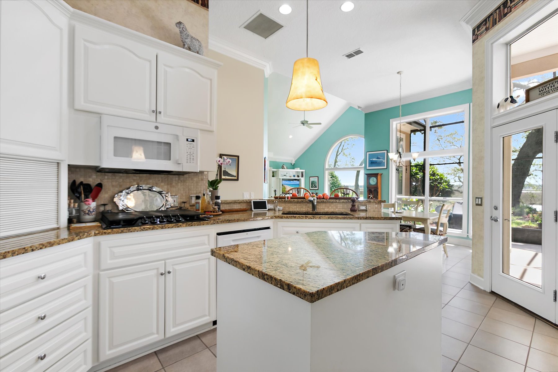  953 Shipwatch Drive E, Jacksonville, FL, 32225 - 物件實景
