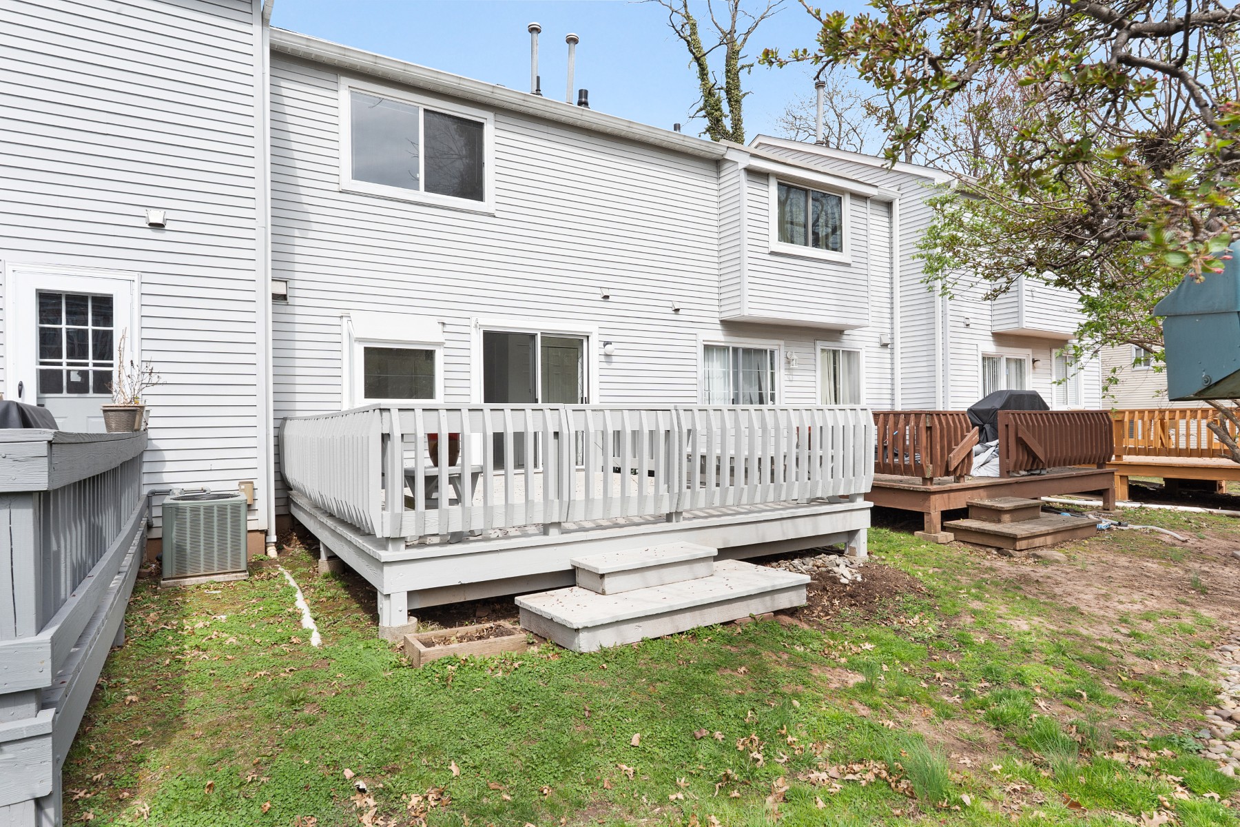  ?Westbrook Woods? Well Maintained Townhome - 物件實景