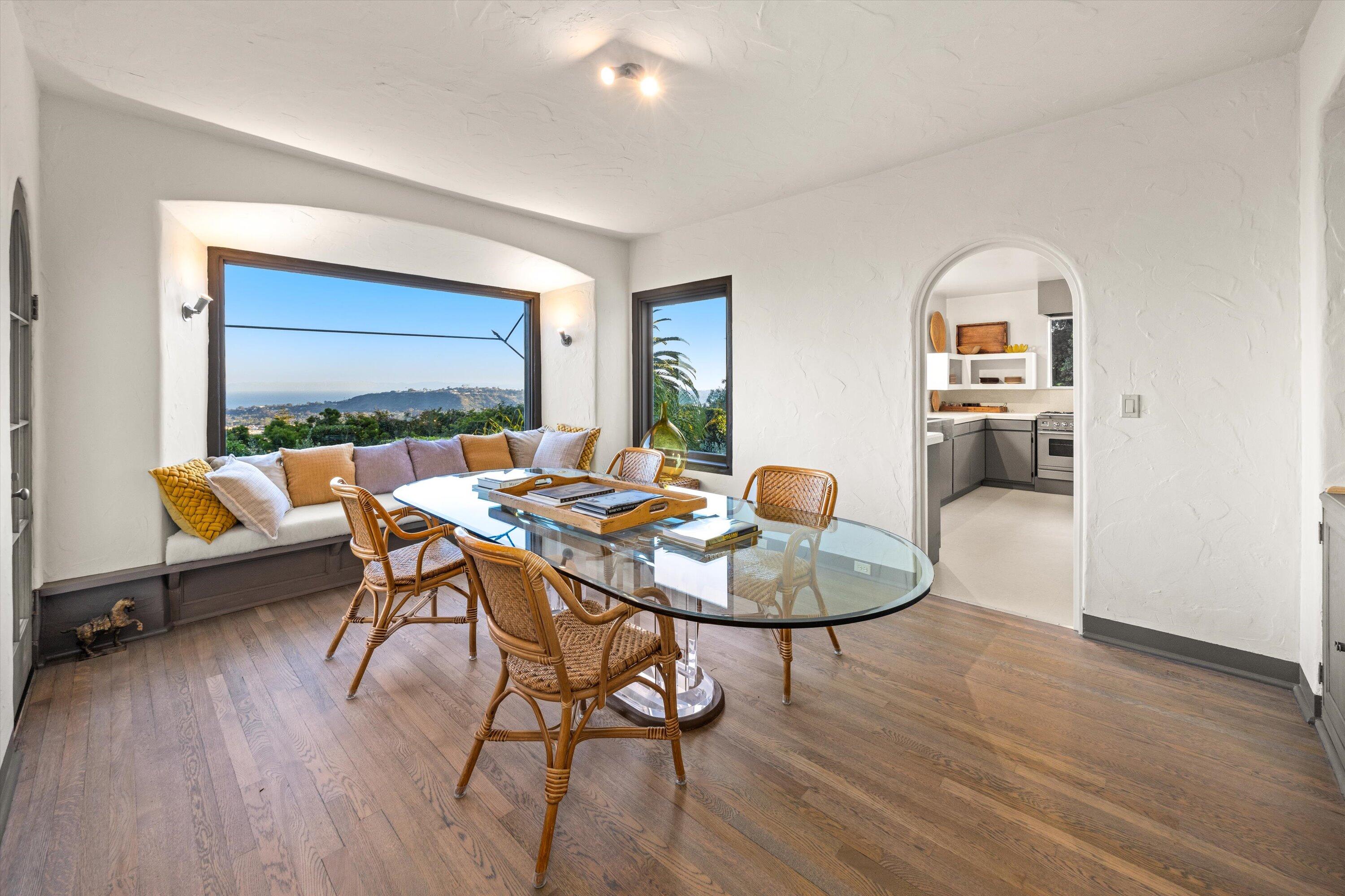 Santa Barbara, California, 93103, United States, 5 Bedrooms Bedrooms, ,5 BathroomsBathrooms,Residential,For Sale,1910824