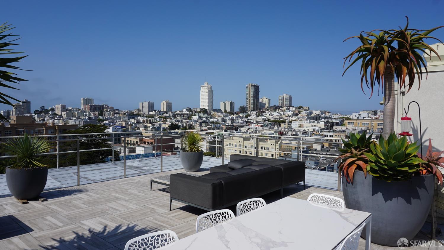 San Francisco, California, 94109, United States, 1 Bedroom Bedrooms, ,1 BathroomBathrooms,Residential,For Sale,1849883