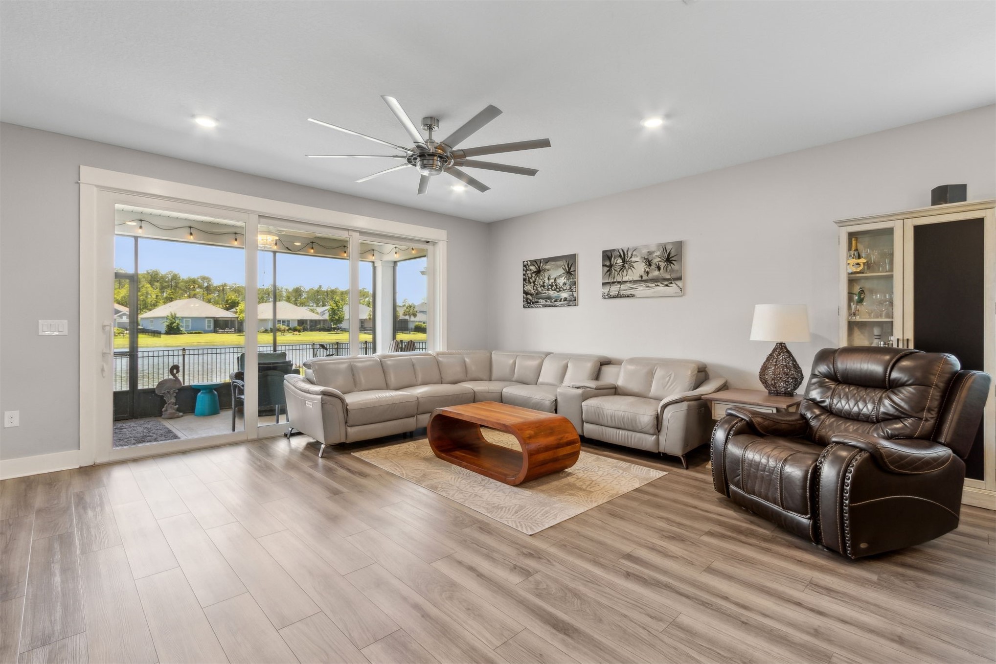 Fernandina Beach, Florida, 32034, United States, 4 Bedrooms Bedrooms, ,3 BathroomsBathrooms,Residential,For Sale,2033500