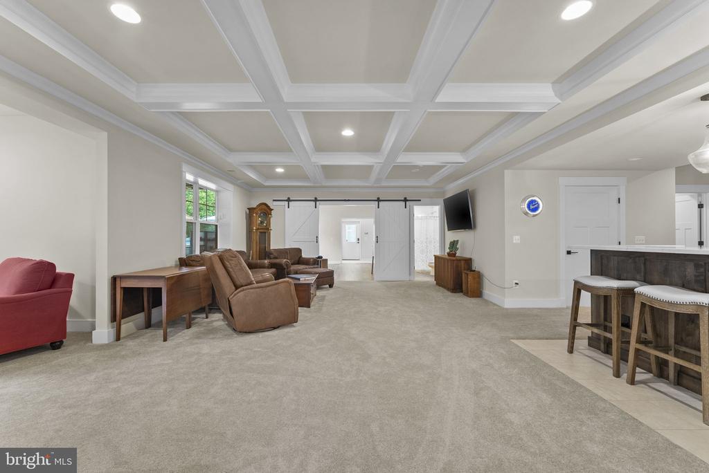 Warrenton, Virginia, 20187, United States, 4 Bedrooms Bedrooms, ,4 BathroomsBathrooms,Residential,For Sale,2048905