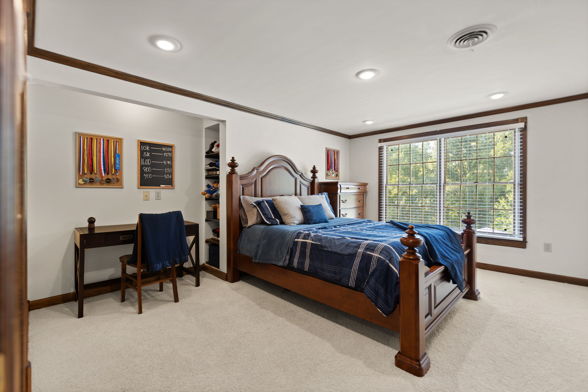 London, Kentucky, 40741, United States, 5 Bedrooms Bedrooms, ,7 BathroomsBathrooms,Residential,For Sale,1983784