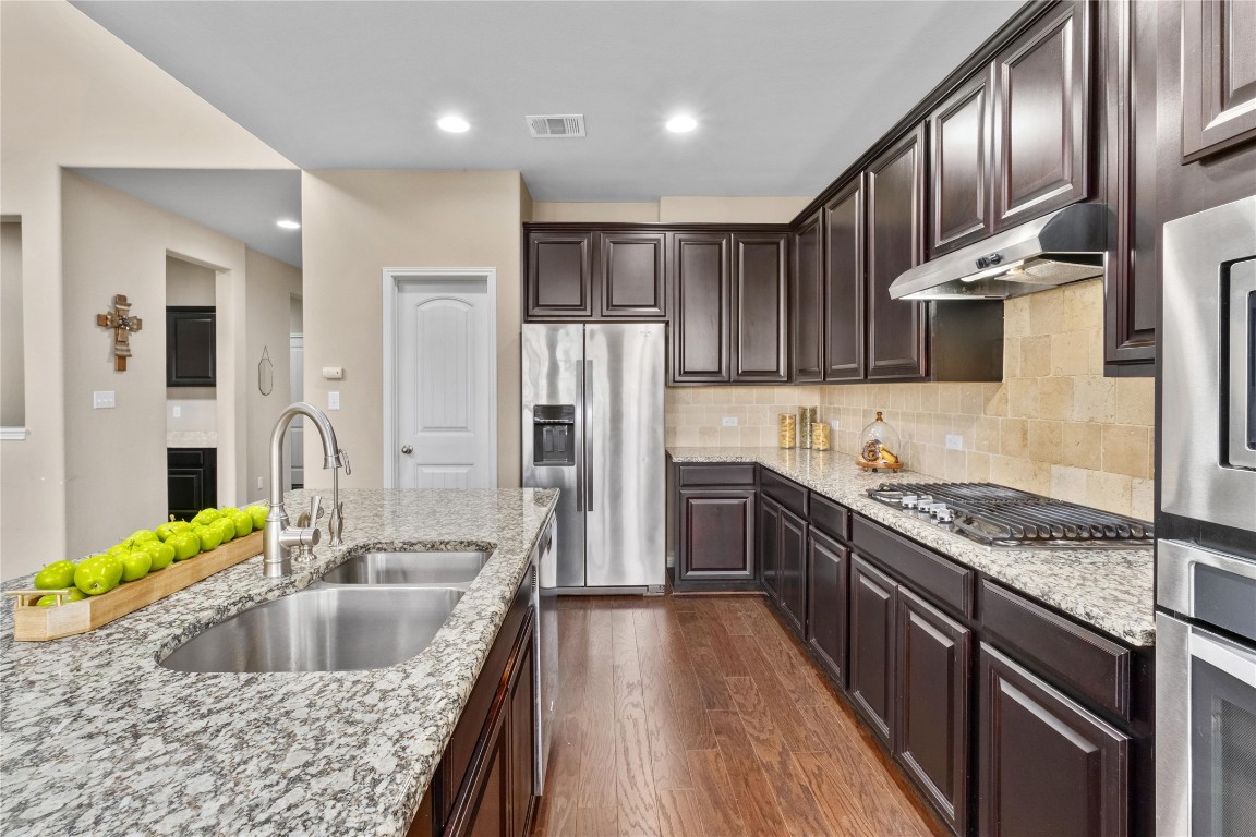 Buda, Texas, 78610, United States, 5 Bedrooms Bedrooms, ,4 BathroomsBathrooms,Residential,For Sale,1962354