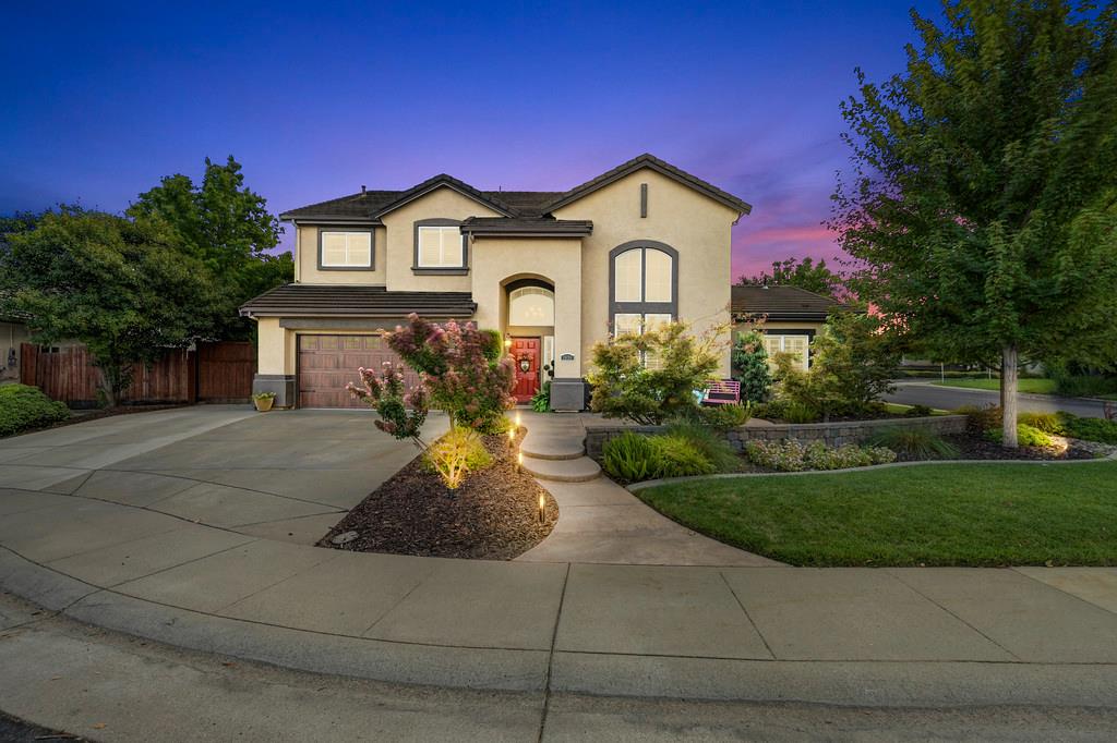 Roseville, California, 95747, United States, 6 Bedrooms Bedrooms, ,4 BathroomsBathrooms,Residential,For Sale,1940337