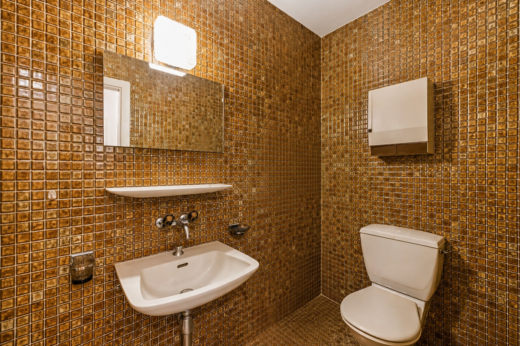  3.5-room apartment just a stone