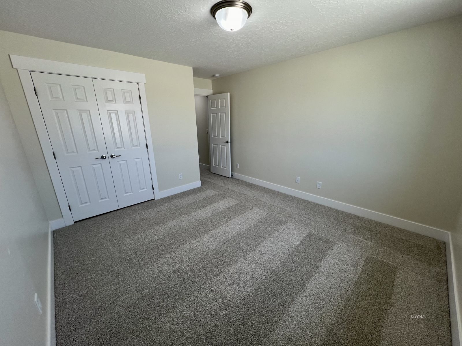 Elko, Nevada, 89801, United States, 4 Bedrooms Bedrooms, ,2 BathroomsBathrooms,Residential,For Sale,1699983