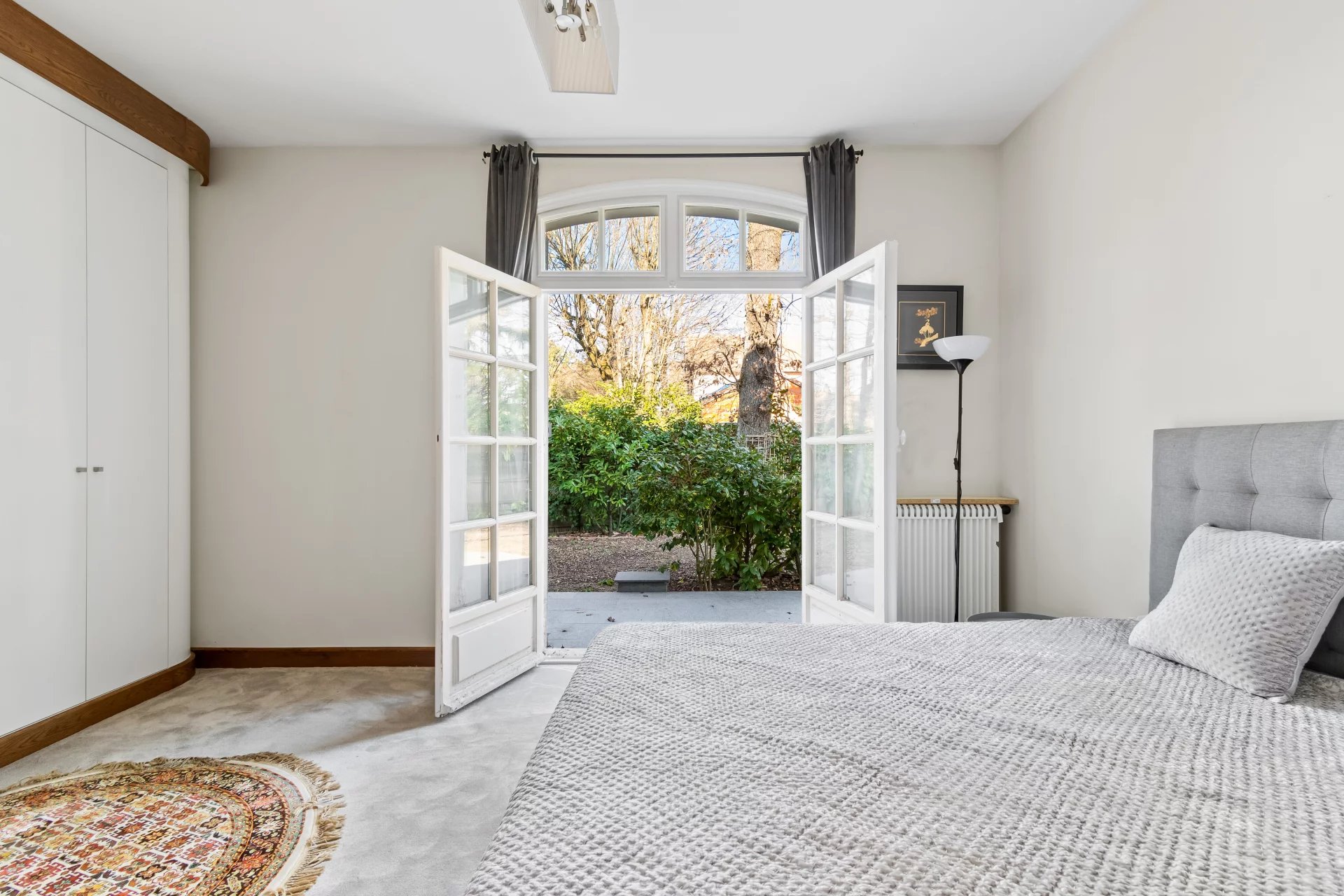 Le Vésinet, Île-de-France, 78110, FR, 9 Bedrooms Bedrooms, ,6 BathroomsBathrooms,Residential,For Sale,1994556