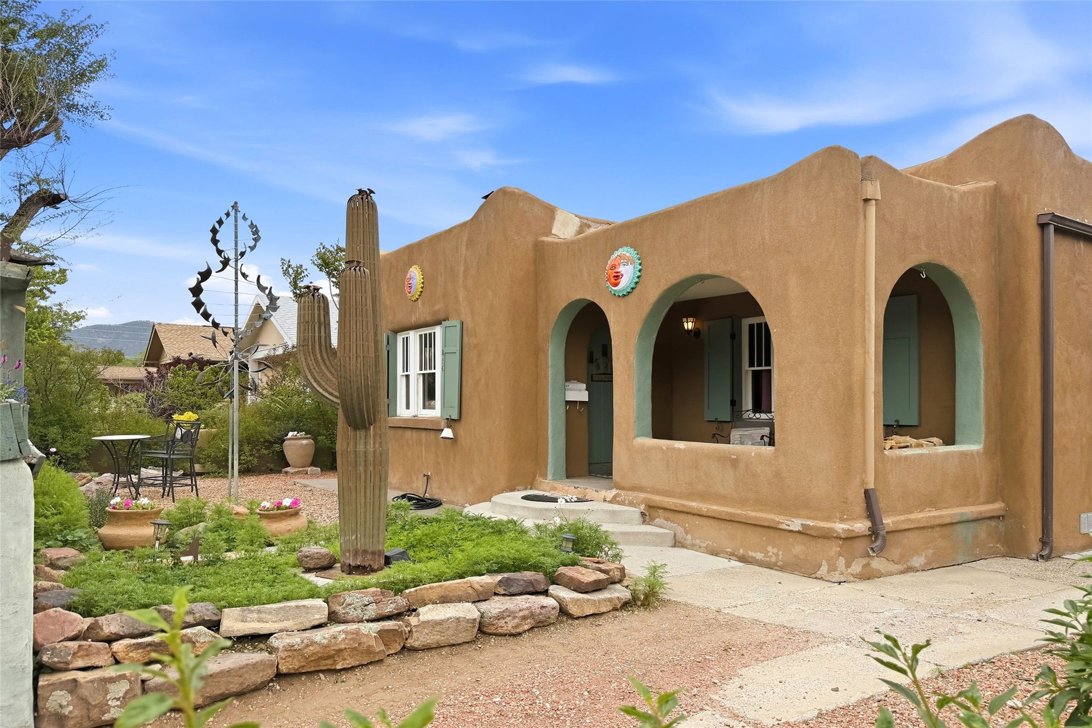  216 E Santa Fe Avenue - 物件實景