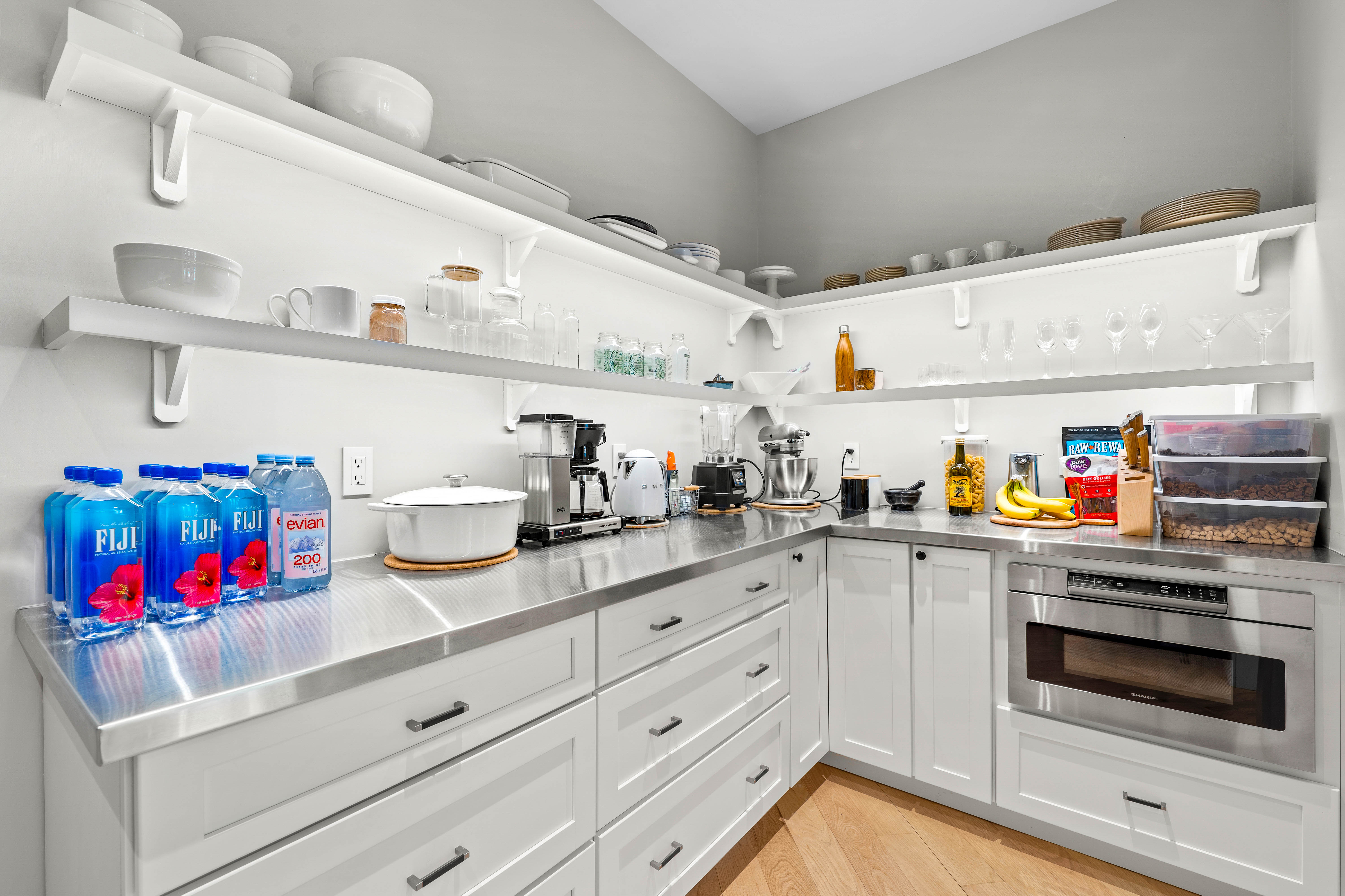  45 Whitehall Cir, Beverly, MA, 01915 - 物件實景