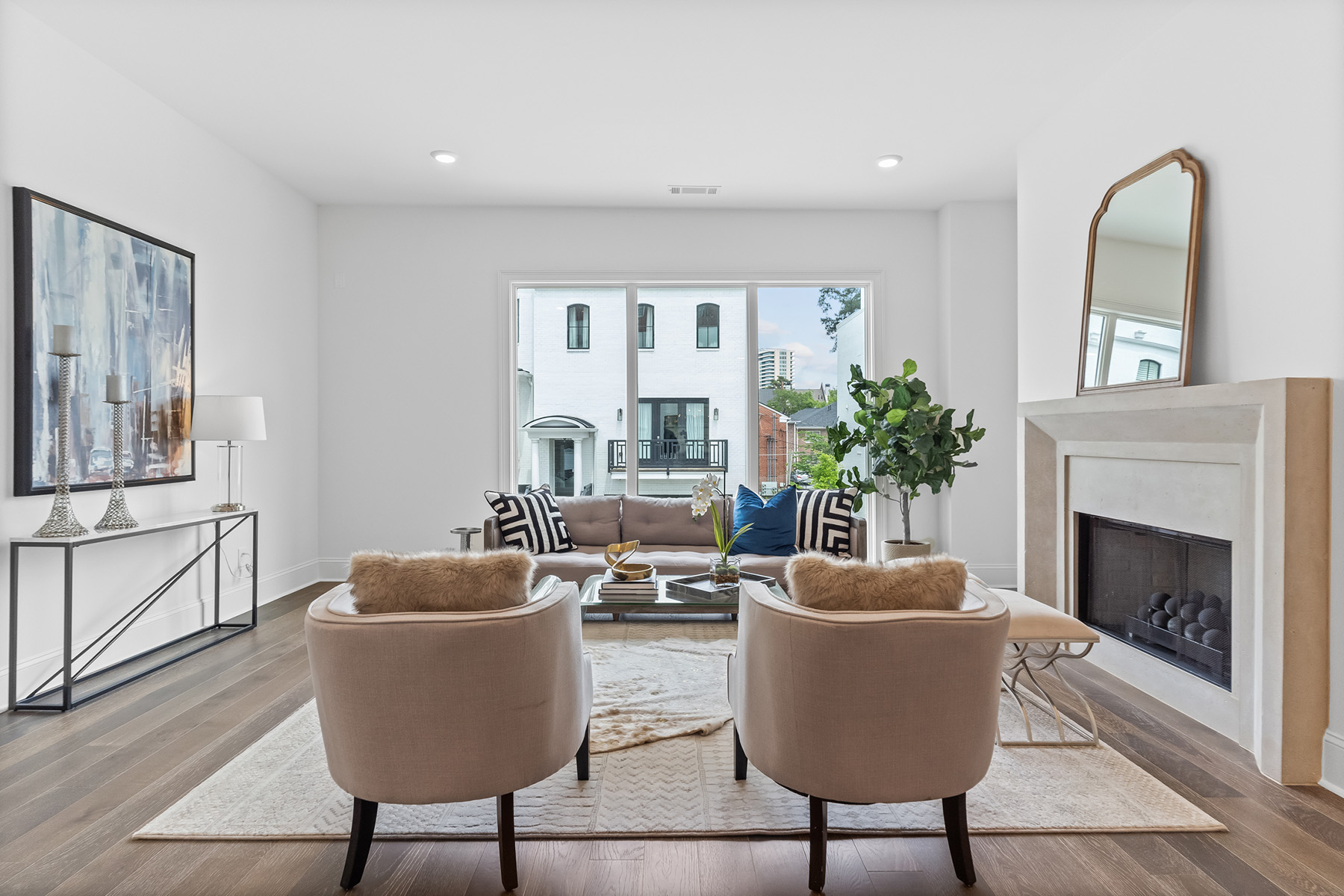  Upscale City Living in Beautiful New Townhome - 物件實景
