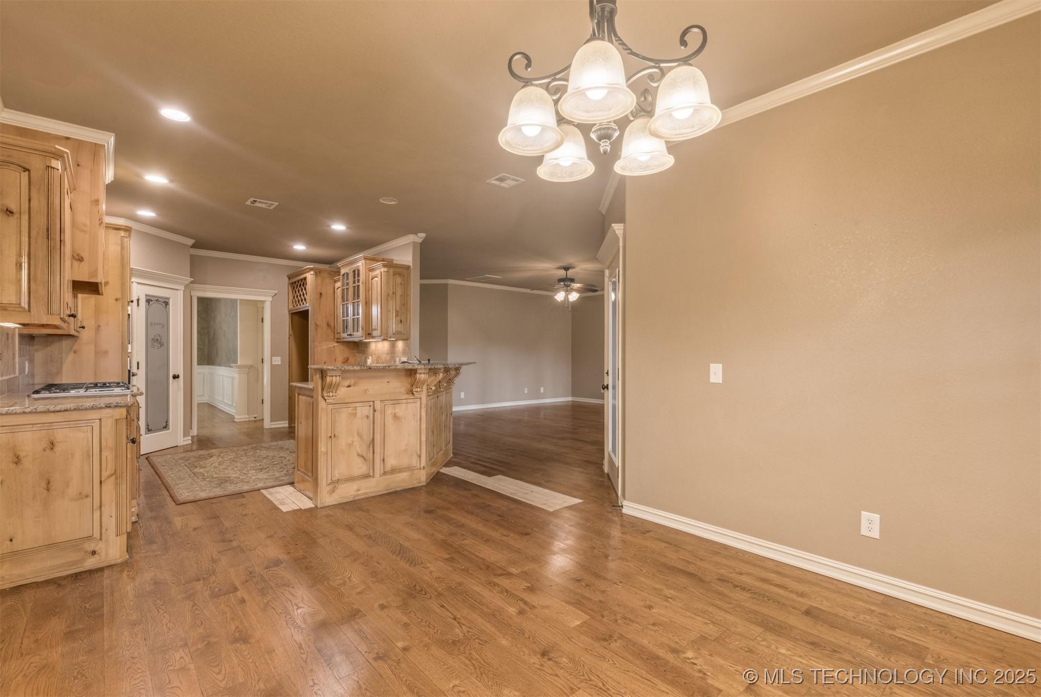 Broken Arrow, Oklahoma, 74014, United States, 4 Bedrooms Bedrooms, ,4 BathroomsBathrooms,Residential,For Sale,1921405