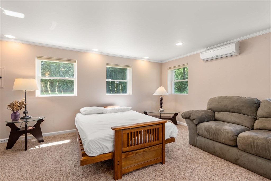 Agawam, Massachusetts, 01030, United States, 4 Bedrooms Bedrooms, ,3 BathroomsBathrooms,Residential,For Sale,1933274