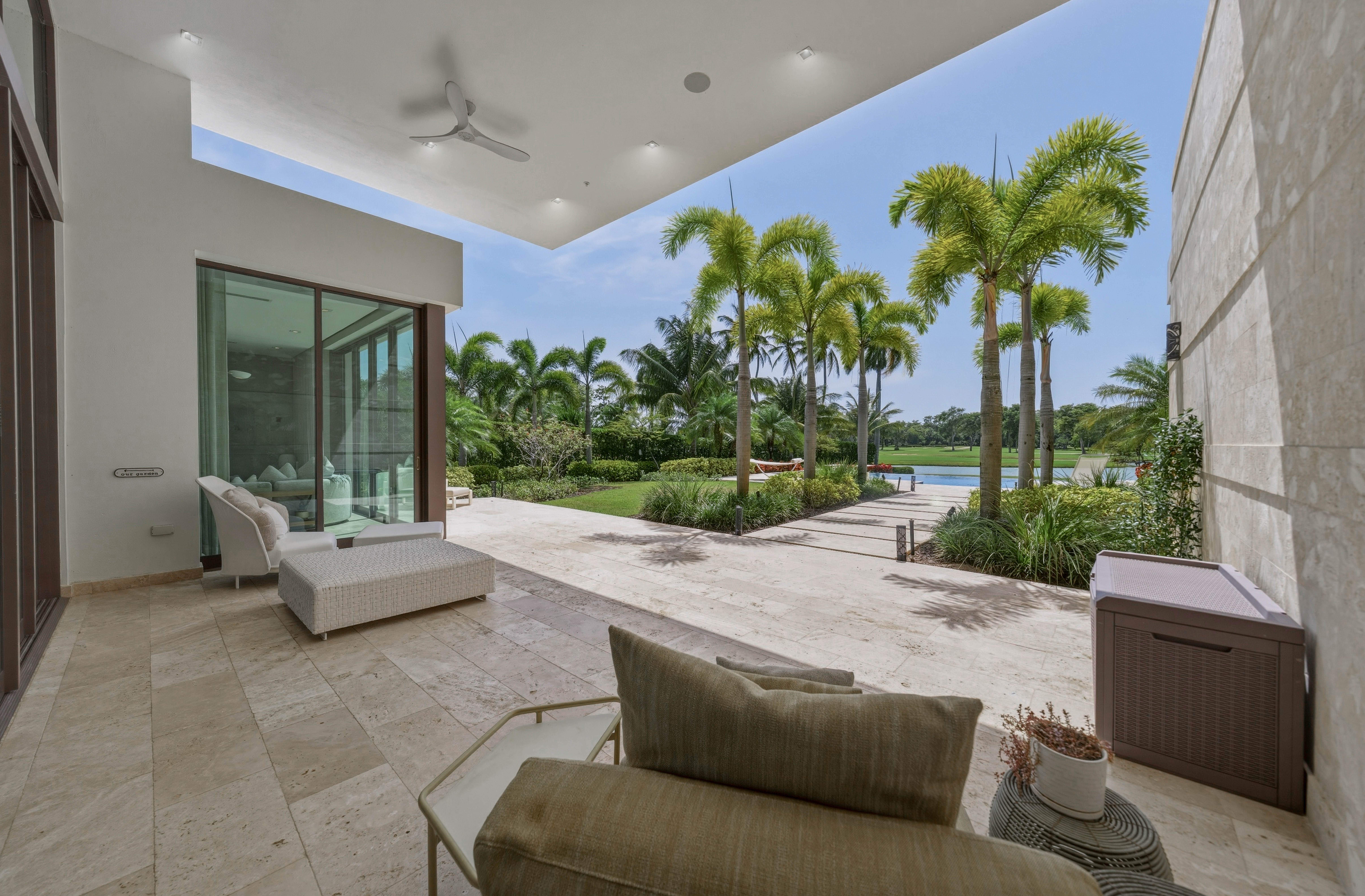  14 East Beach, a Ritz-Carlton Reserve Residence - 物件實景