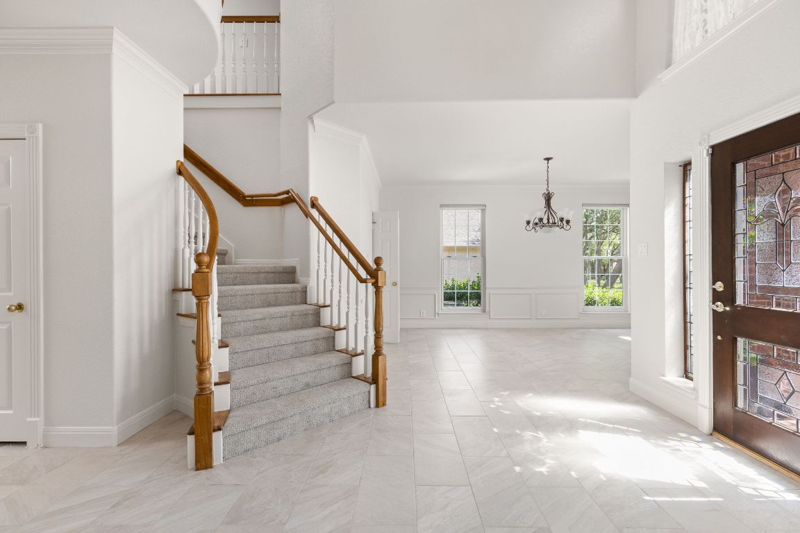 Austin, Texas, 78739, United States, 5 Bedrooms Bedrooms, ,4 BathroomsBathrooms,Residential,For Sale,1947993