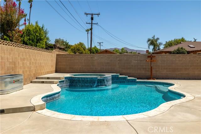 Hemet, California, 92544, United States, 3 Bedrooms Bedrooms, ,2 BathroomsBathrooms,Residential,For Sale,1901310