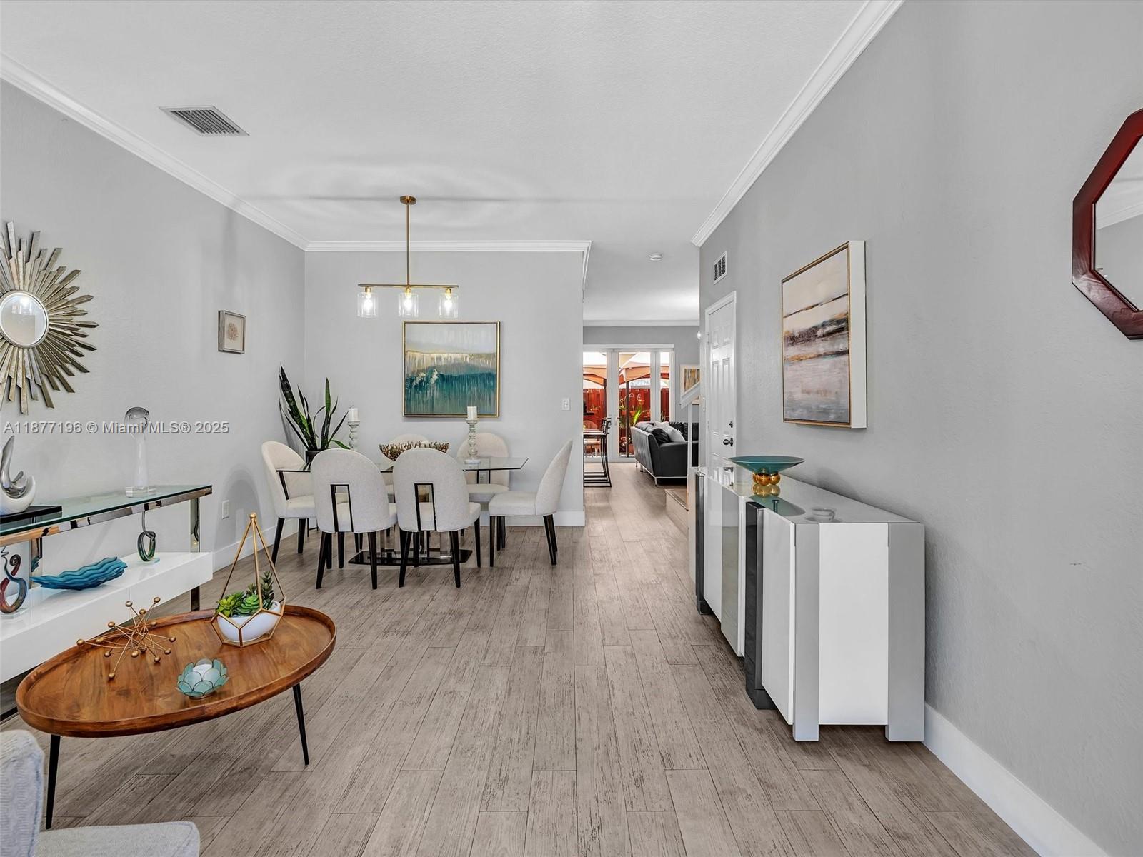 Miami, Florida, 33186, United States, 3 Bedrooms Bedrooms, ,3 BathroomsBathrooms,Residential,For Sale,1949094