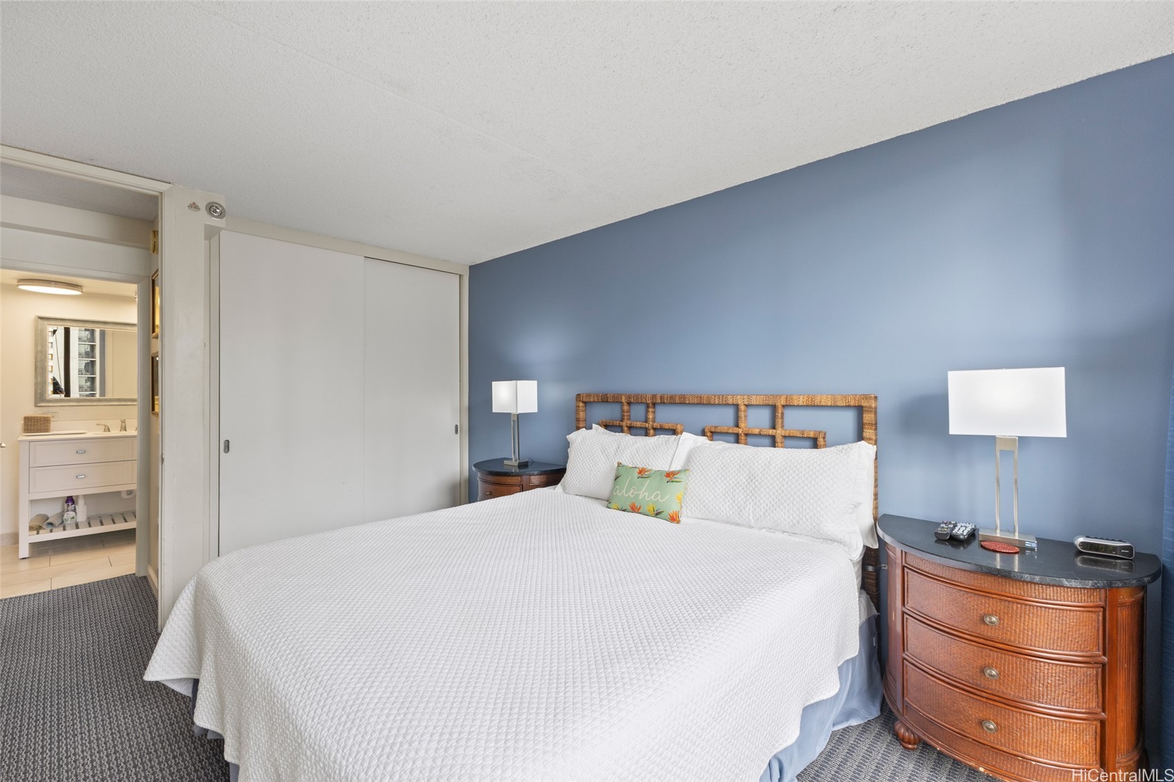 Honolulu, Hawaii, 96815, United States, 1 Bedroom Bedrooms, ,1 BathroomBathrooms,Residential,For Sale,1986211