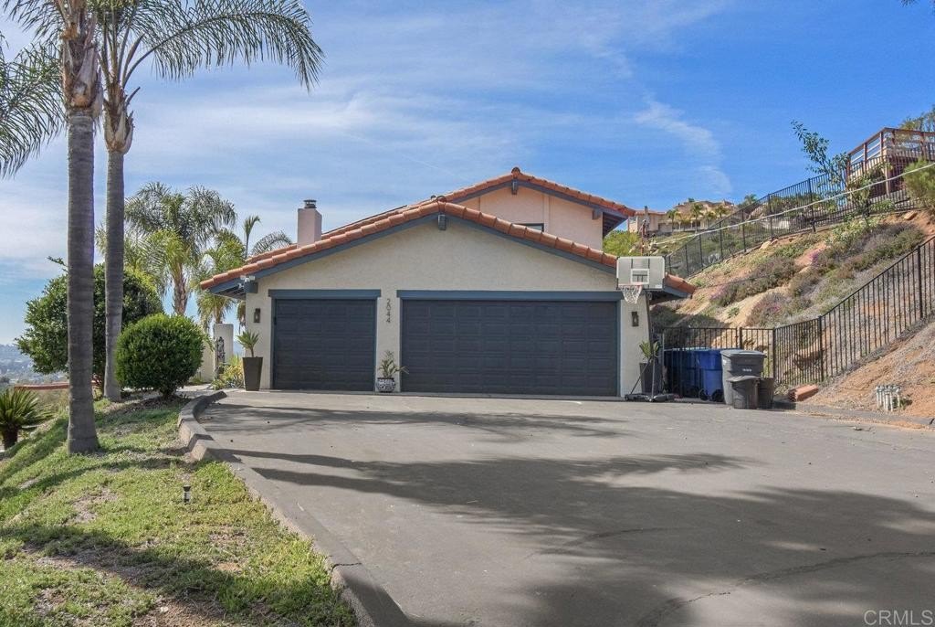 El Cajon, California, 92019, United States, 4 Bedrooms Bedrooms, ,3 BathroomsBathrooms,Residential,For Sale,2002892