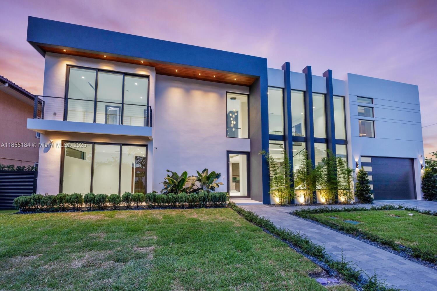 Miami, Florida, 33134, United States, 5 Bedrooms Bedrooms, ,6 BathroomsBathrooms,Residential,For Sale,1934506