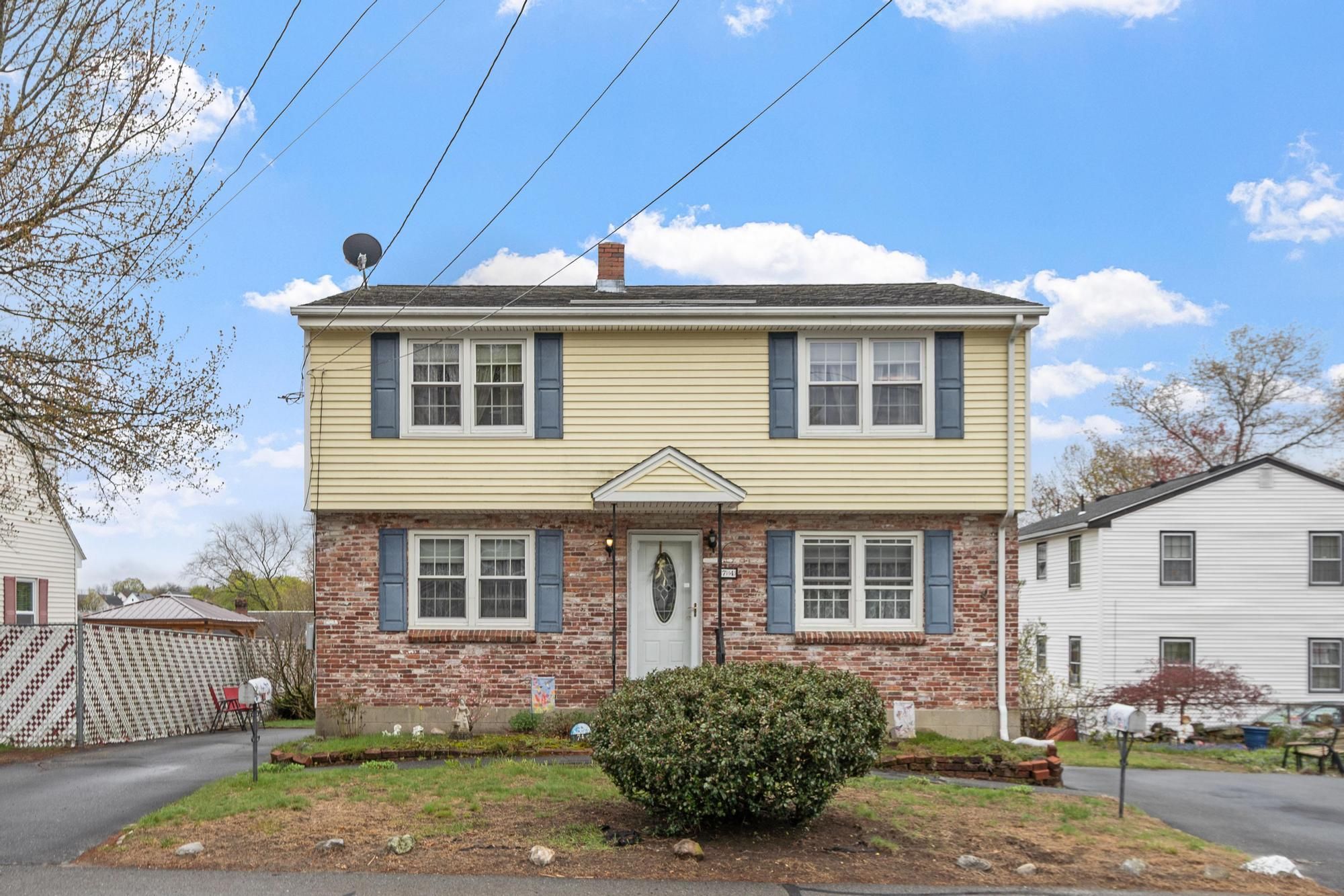  74 Harlem St, Lowell, MA, 01854 - 物件實景