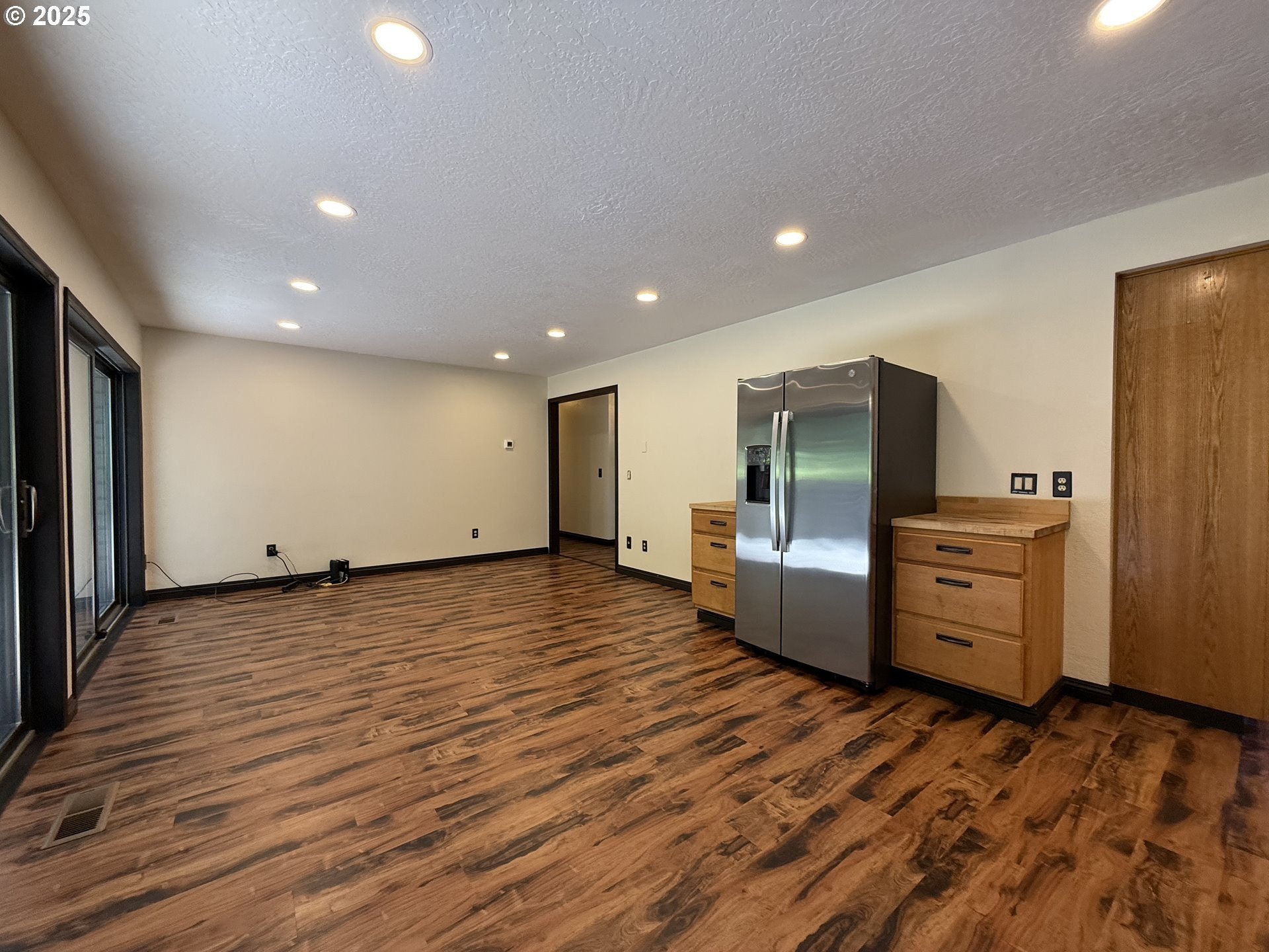 Brookings, Oregon, 97415, United States, 3 Bedrooms Bedrooms, ,2 BathroomsBathrooms,Residential,For Sale,1981548