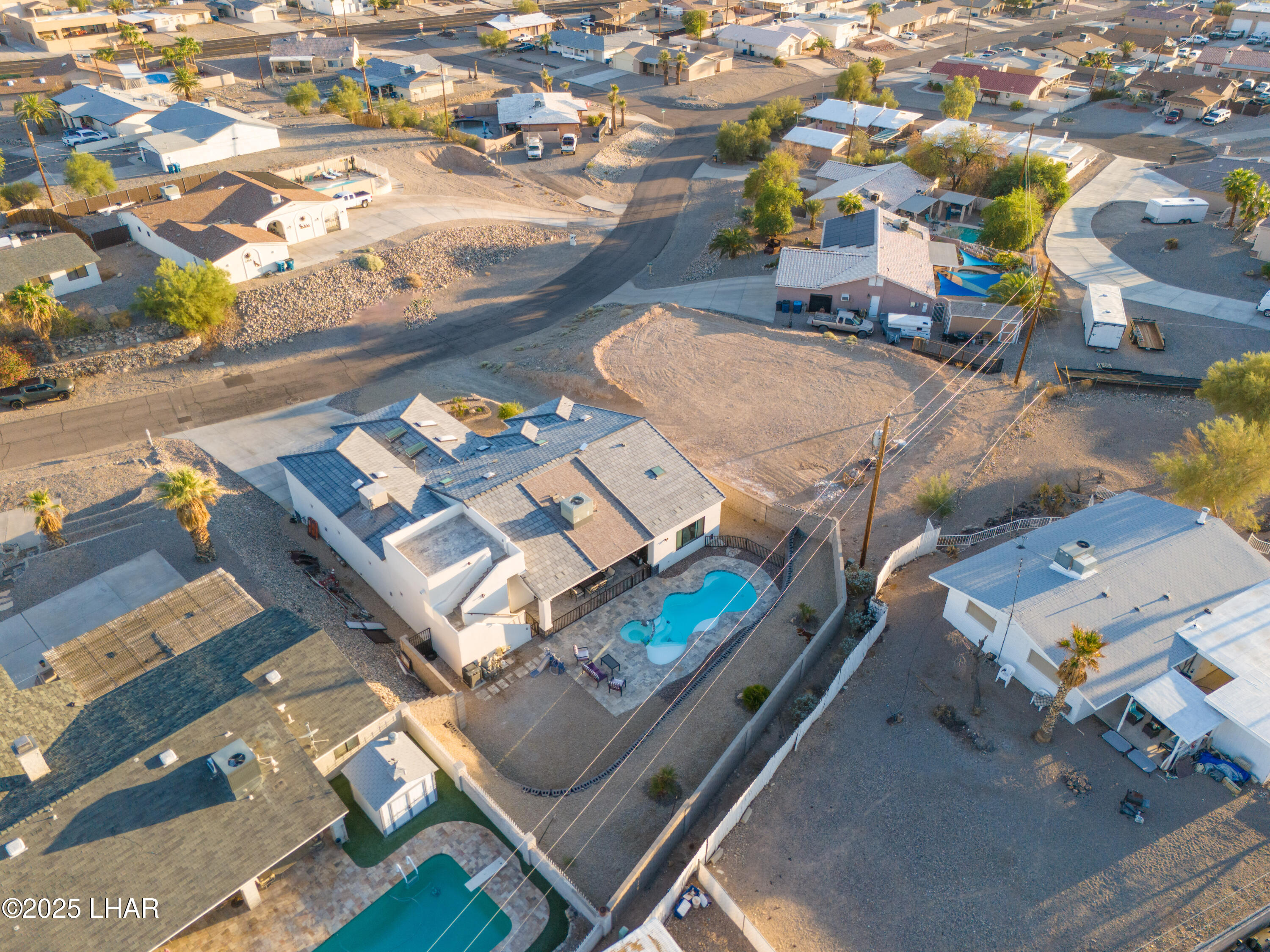 Lake Havasu City, Arizona, 86403, United States, 3 Bedrooms Bedrooms, ,4 BathroomsBathrooms,Residential,For Sale,1827027