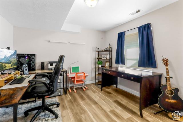 Riverdale, Utah, 84405, United States, 5 Bedrooms Bedrooms, ,3 BathroomsBathrooms,Residential,For Sale,1978780