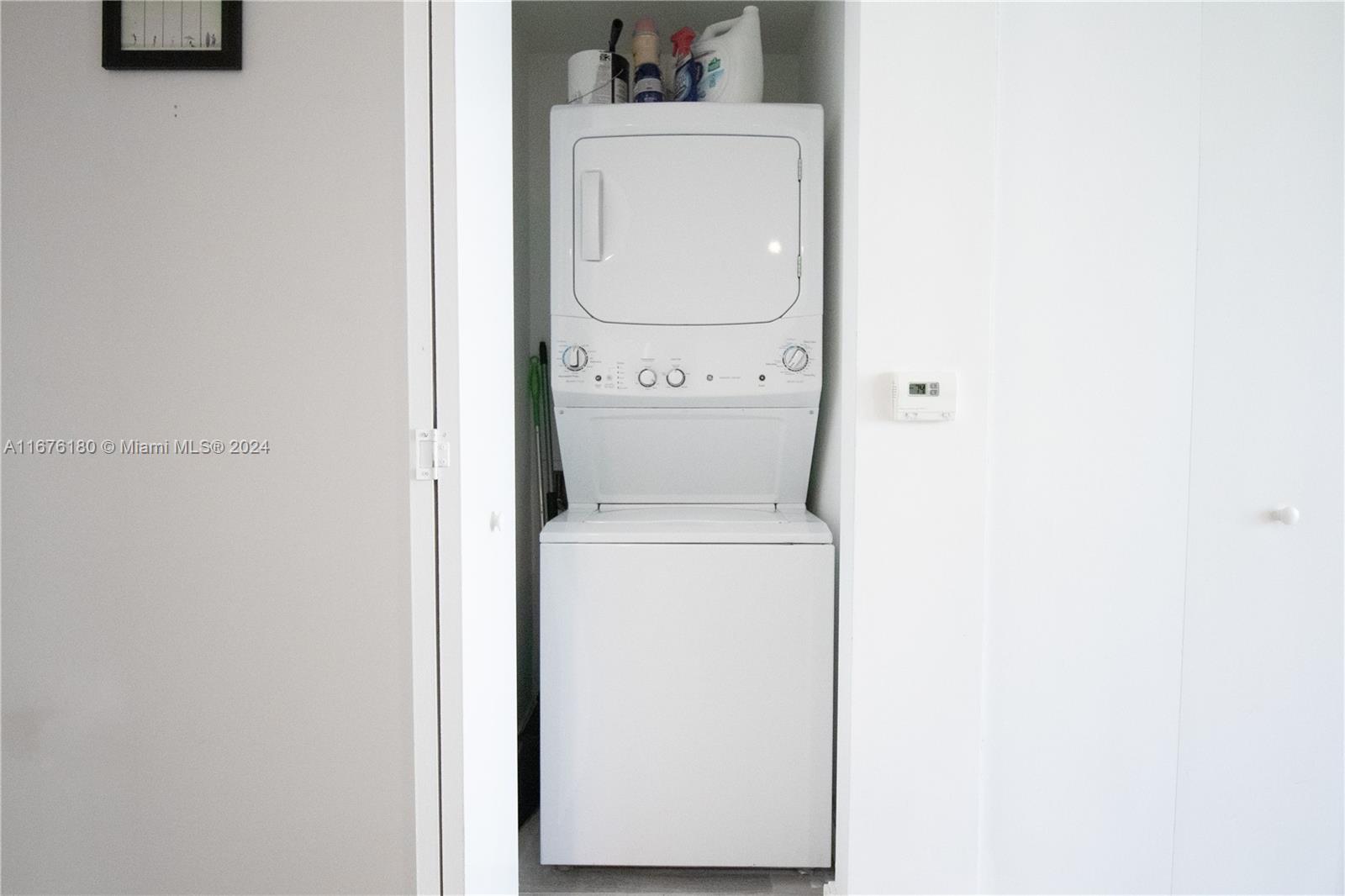 55 SW 9th St Unit 3810, Miami, Florida, 33130, United States, 1 Bedroom Bedrooms, ,2 BathroomsBathrooms,Residential,For Sale,55 SW 9th St Unit 3810,1642010