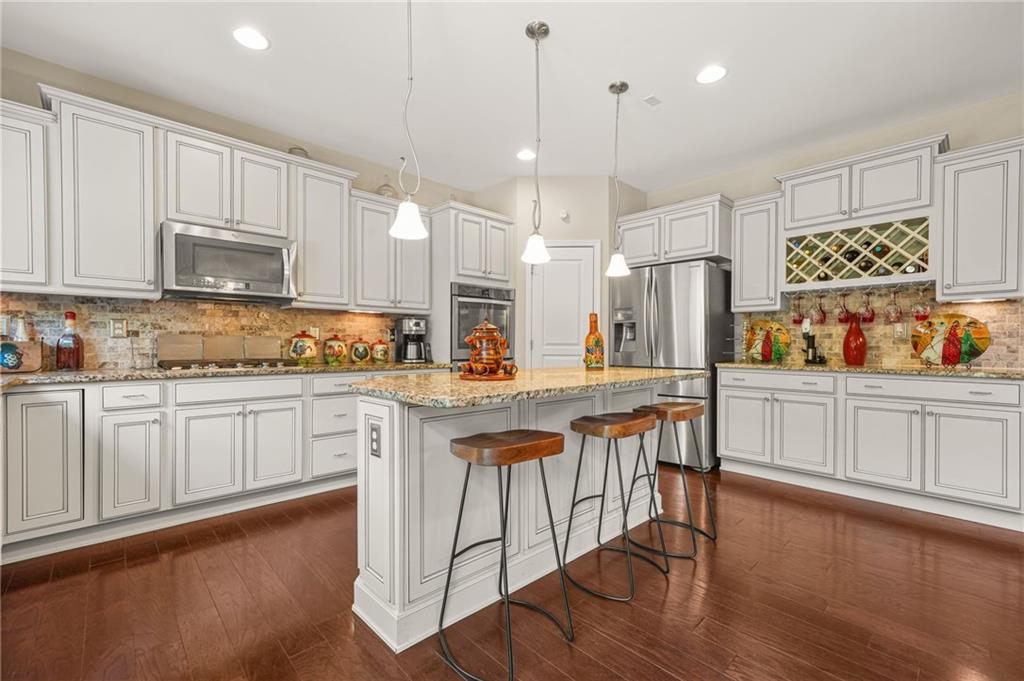 Powder Springs, Georgia, 30127, United States, 5 Bedrooms Bedrooms, ,4 BathroomsBathrooms,Residential,For Sale,1954656