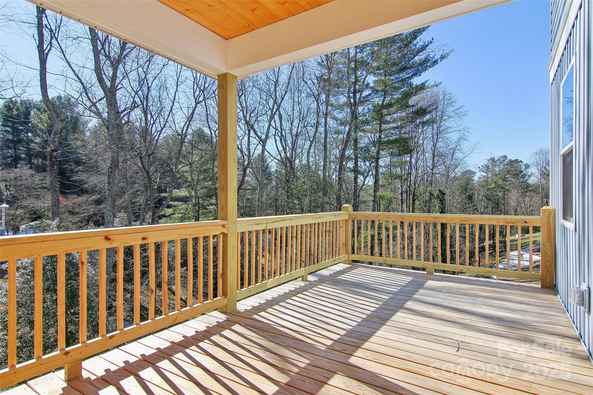 Asheville, North Carolina, 28806, United States, 3 Bedrooms Bedrooms, ,4 BathroomsBathrooms,Residential,For Sale,1915518