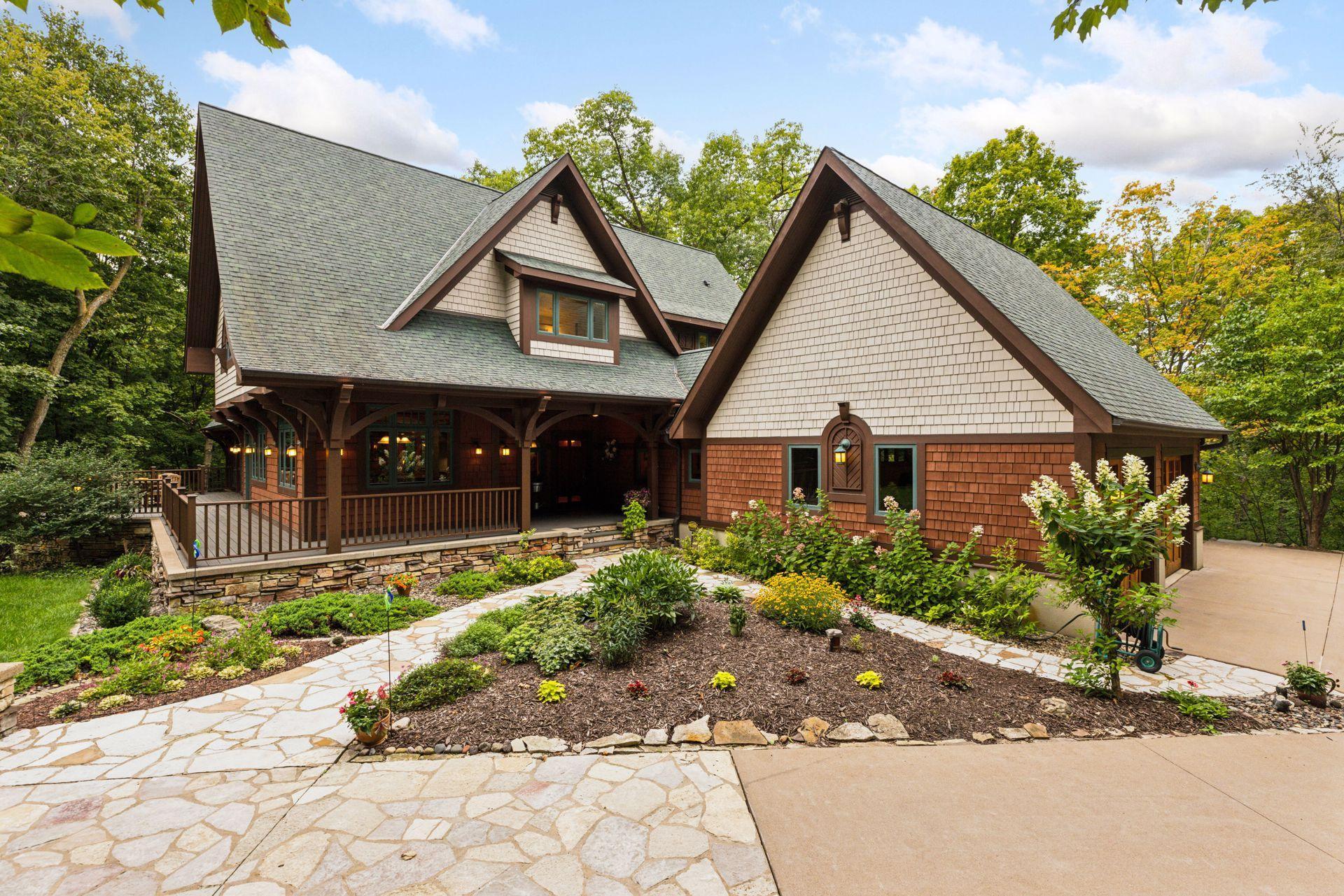 Orono, Minnesota, 55359, United States, 4 Bedrooms Bedrooms, ,4 BathroomsBathrooms,Residential,For Sale,1940992