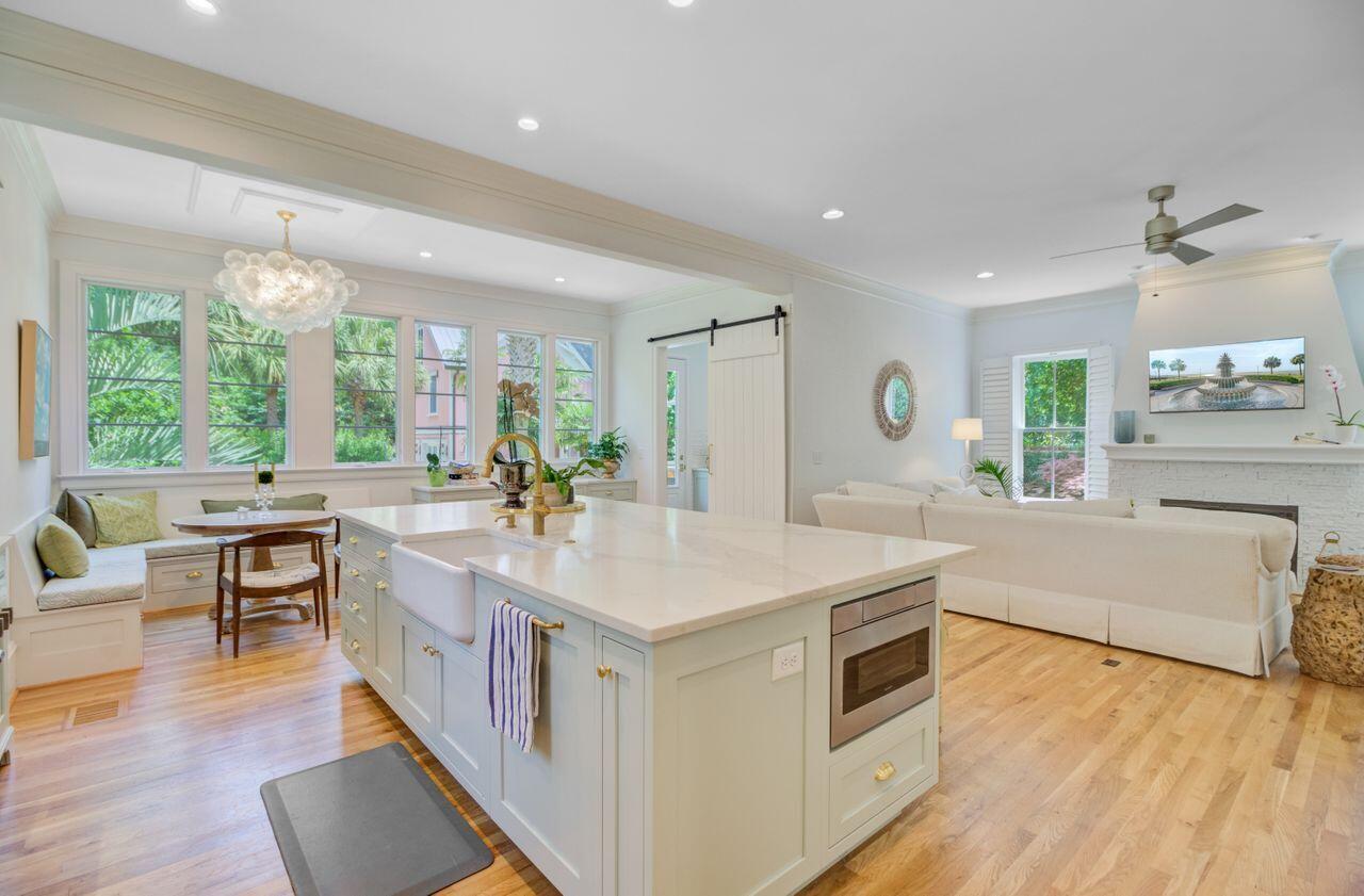 Mount Pleasant, South Carolina, 29464, United States, 5 Bedrooms Bedrooms, ,6 BathroomsBathrooms,Residential,For Sale,1840727