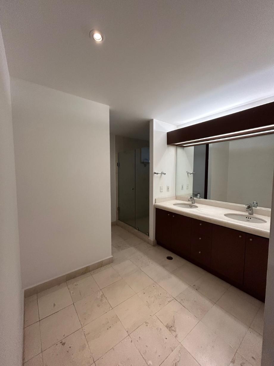 Álvaro Obregón, Ciudad de México, 01376, Mexico, 3 Bedrooms Bedrooms, ,3 BathroomsBathrooms,Residential,For Sale,1917121
