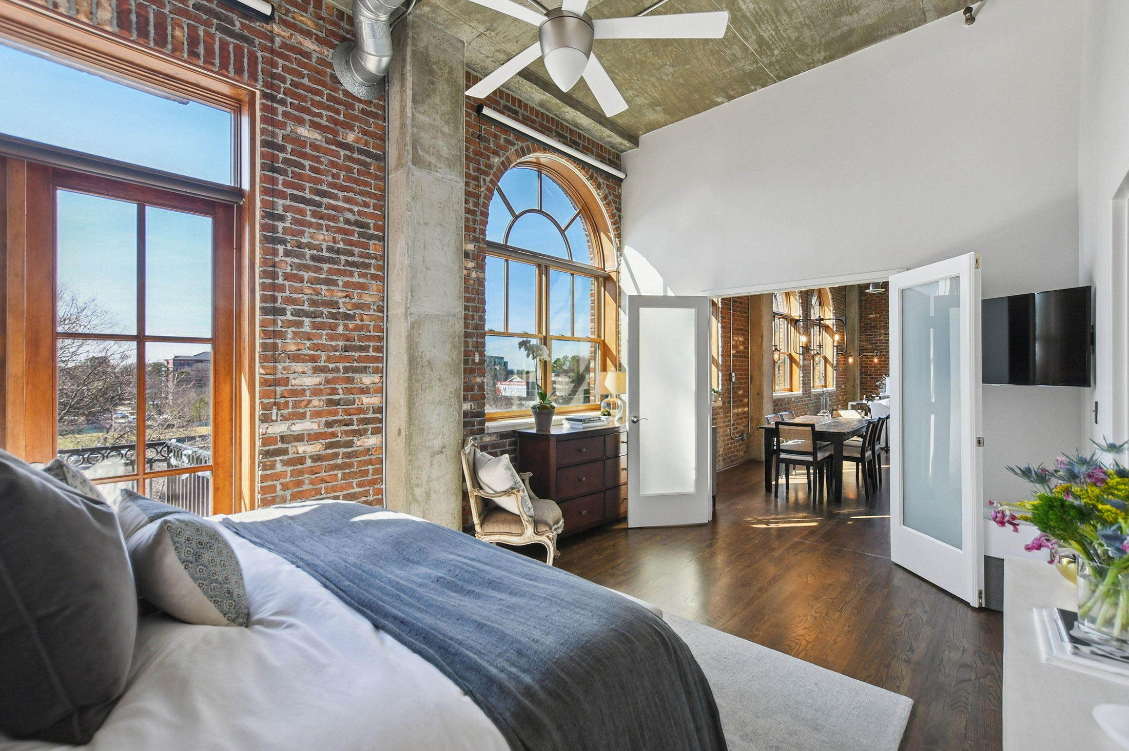  Expansive Loft Living in the Heart of Buckhead - 物件實景