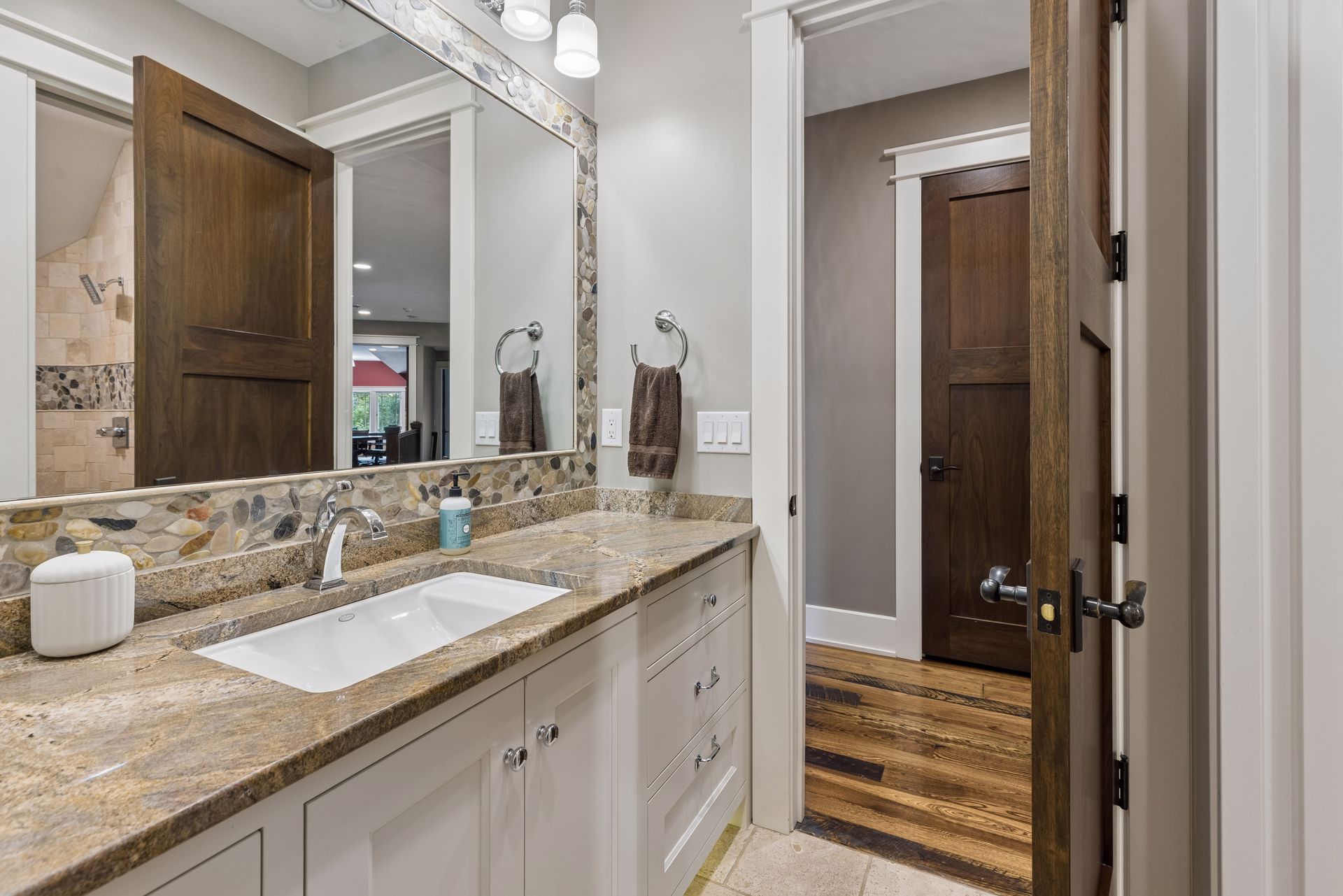  Extraordinary Craftsman Estate on Thirty-Nine Private Acres in Stillwater - 物件實景