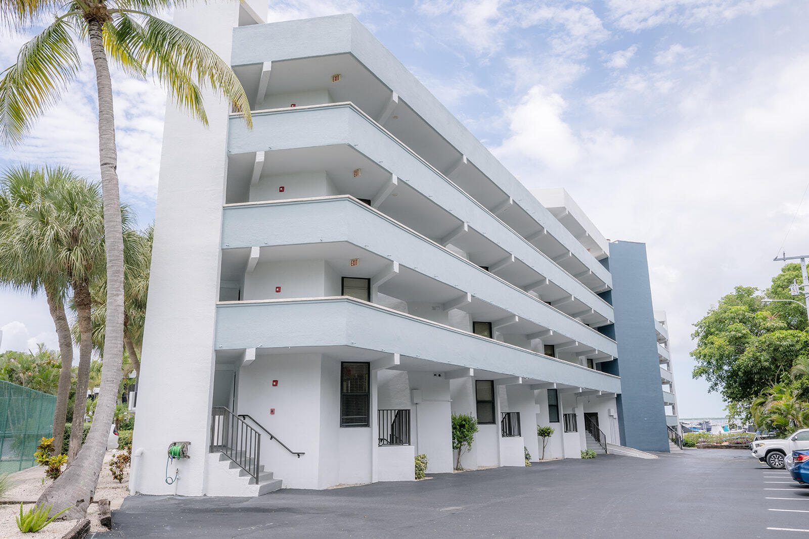 KEY LARGO, Florida, 33037, United States, 2 Bedrooms Bedrooms, ,2 BathroomsBathrooms,Residential,For Sale,1995585