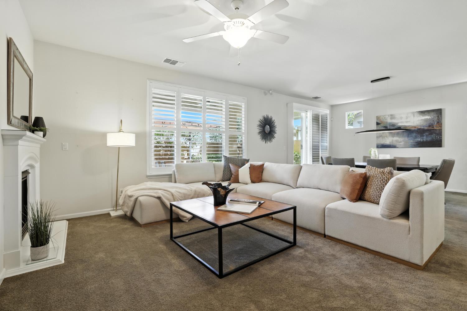 Elk Grove, California, 95757, United States, 2 Bedrooms Bedrooms, ,2 BathroomsBathrooms,Residential,For Sale,1901931