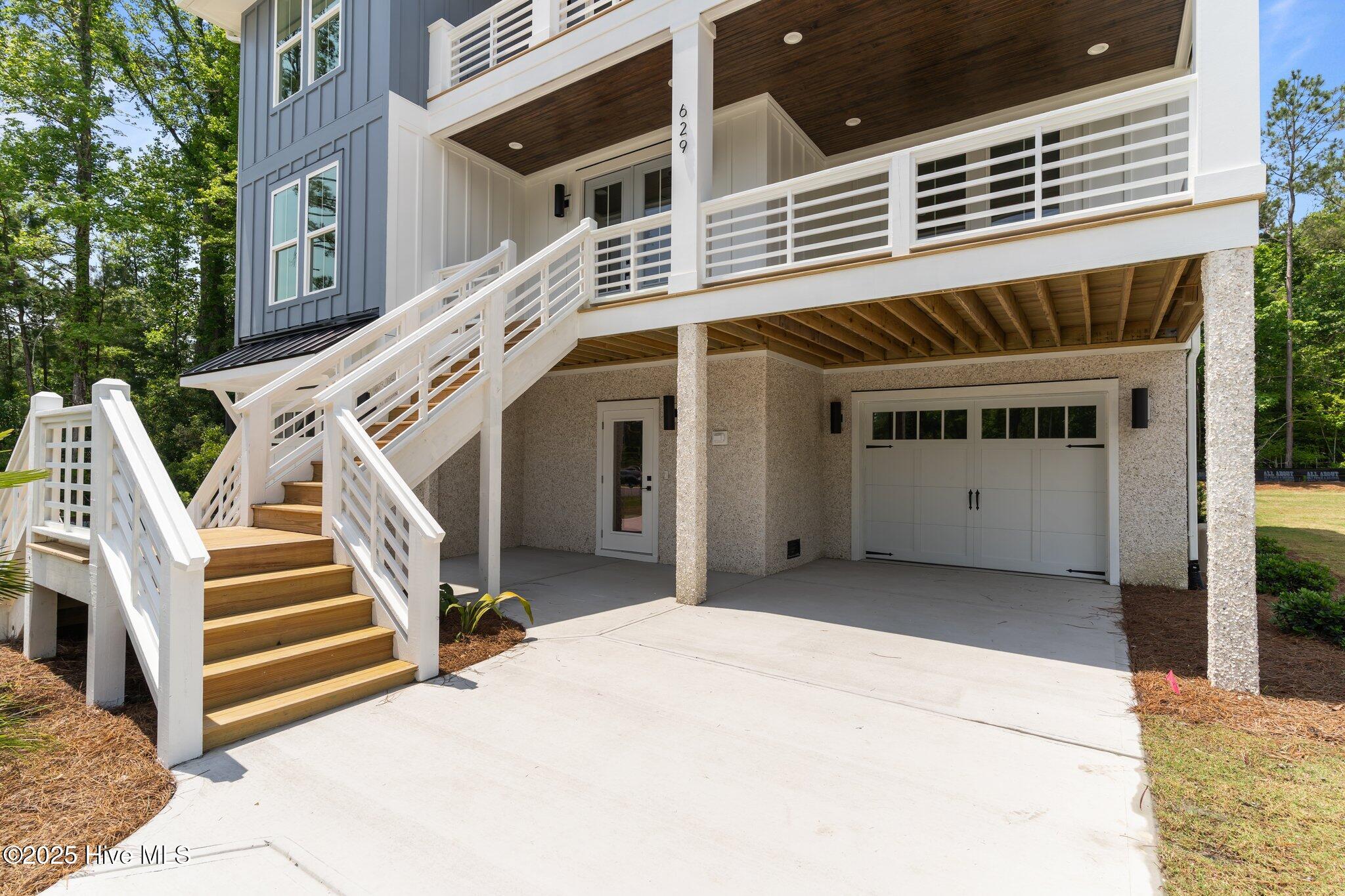 Wilmington, North Carolina, 28411, United States, 4 Bedrooms Bedrooms, ,4 BathroomsBathrooms,Residential,For Sale,1979455