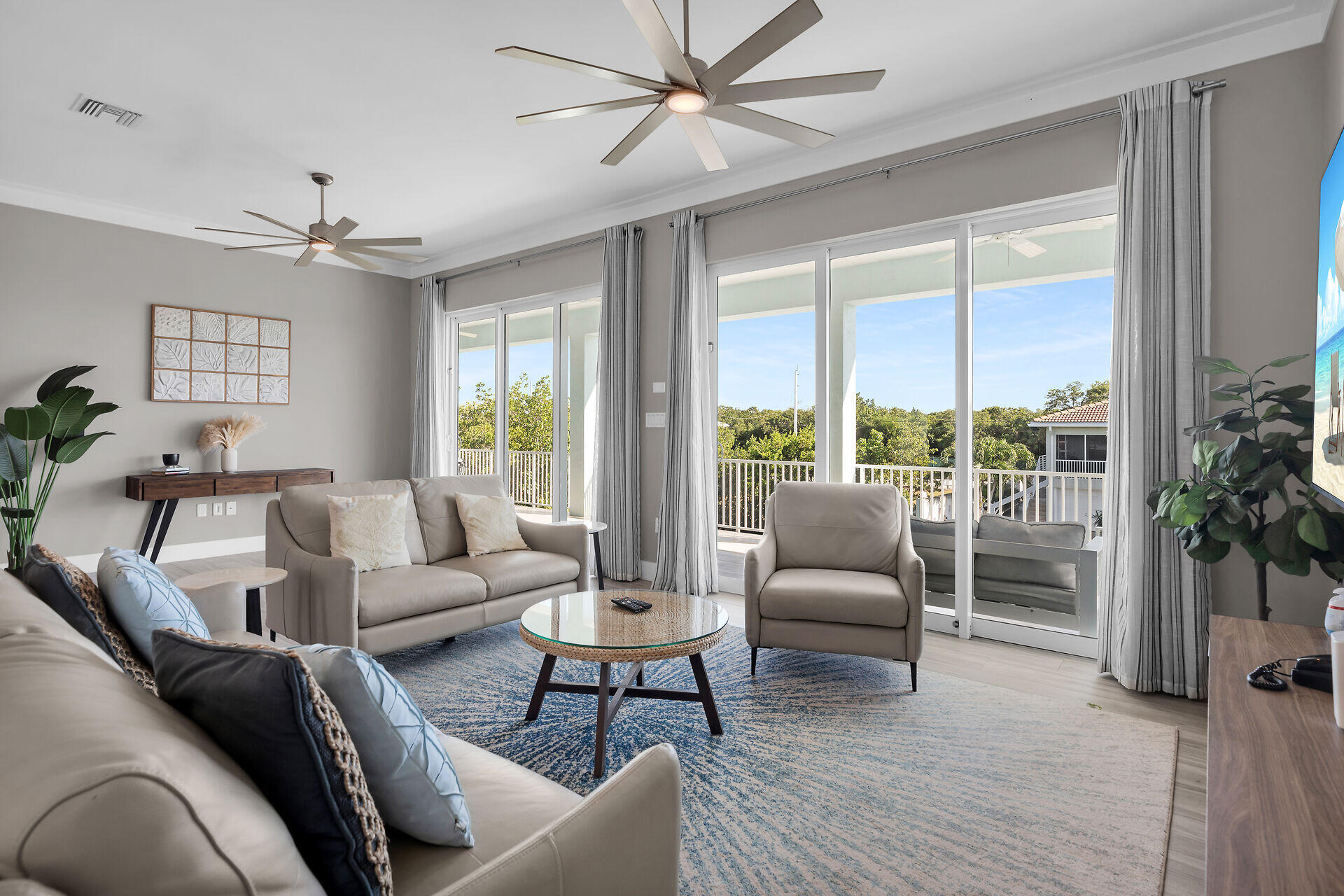 MARATHON, Florida, 33050, United States, 4 Bedrooms Bedrooms, ,4 BathroomsBathrooms,Residential,For Sale,1994527