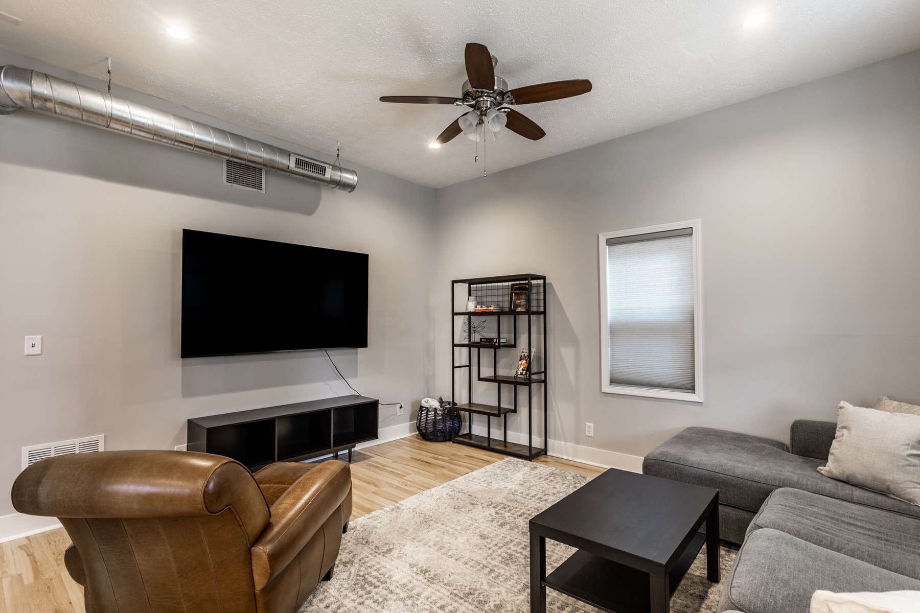  Reimagined Craftsman Home in the Heart of Fountain Square - 物件實景