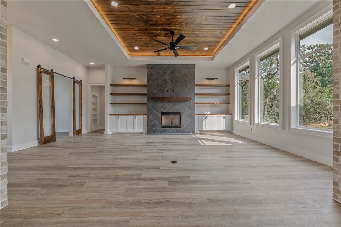Franklin, Texas, 77856, United States, 4 Bedrooms Bedrooms, ,4 BathroomsBathrooms,Residential,For Sale,1880577