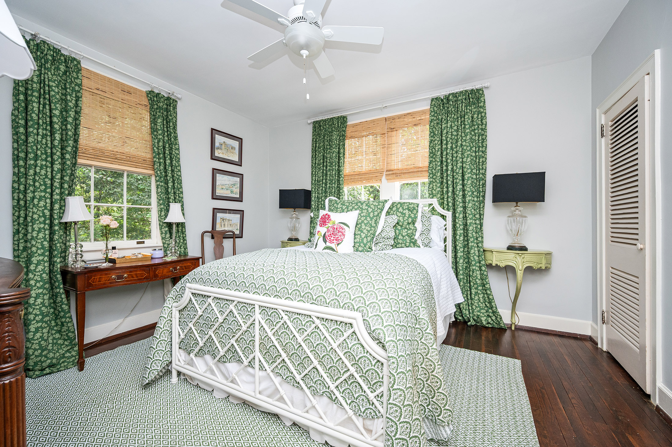  Charming Colonial Revival in the Heart of Historic Shirley Hills - 物件實景