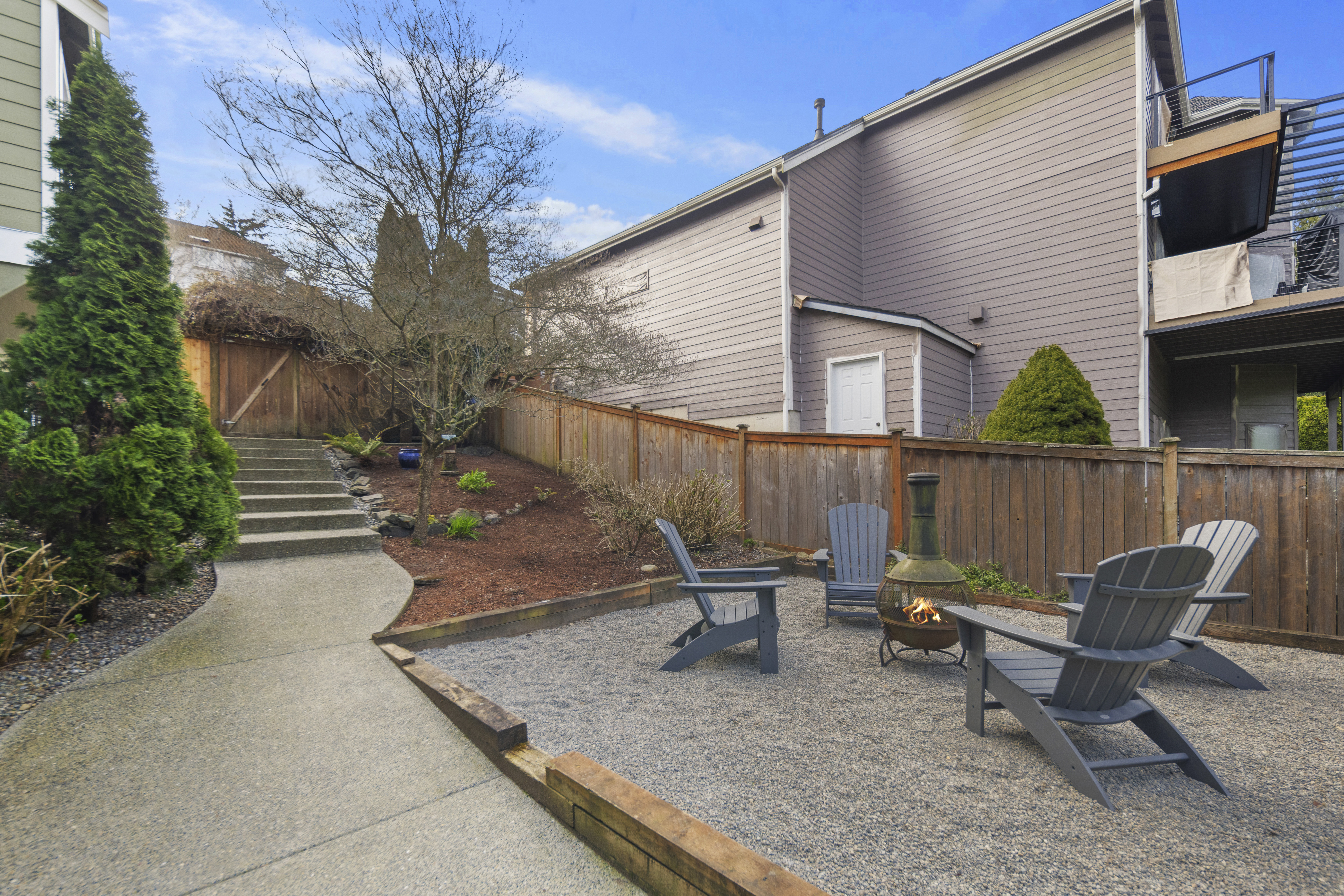  4423 Country Club Dr NE, Tacoma, WA 98422 - 物件實景