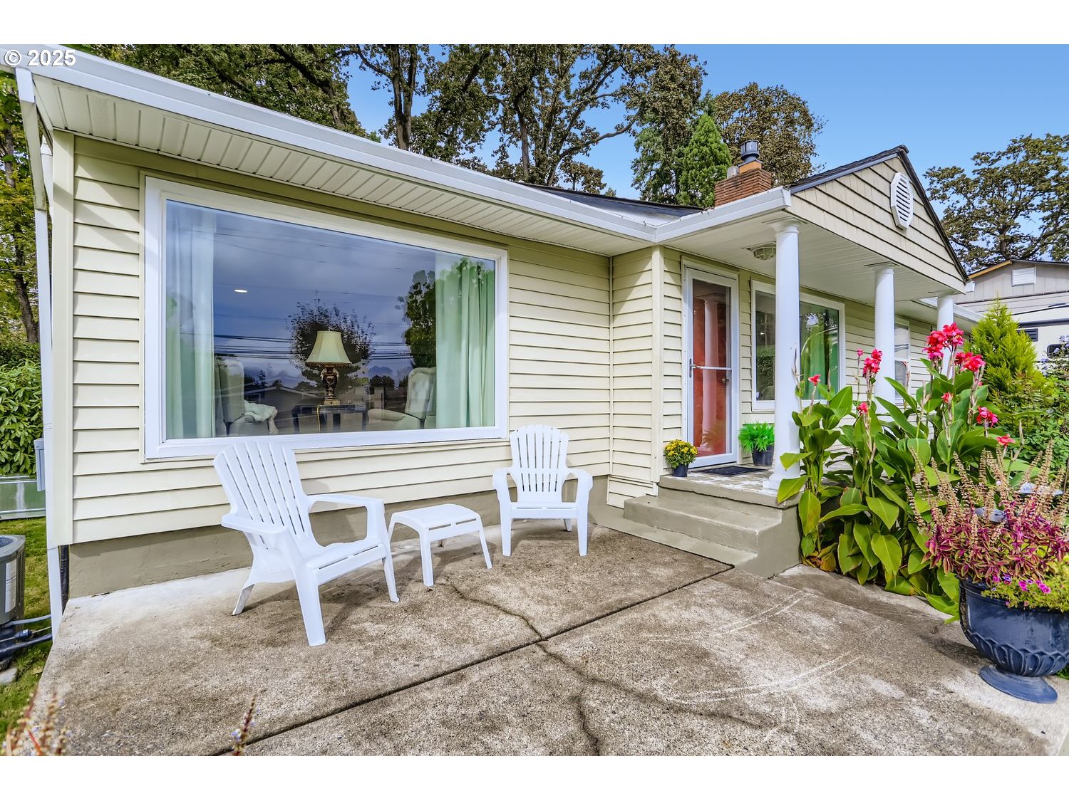 Milwaukie, Oregon, 97267, United States, 4 Bedrooms Bedrooms, ,2 BathroomsBathrooms,Residential,For Sale,2000093