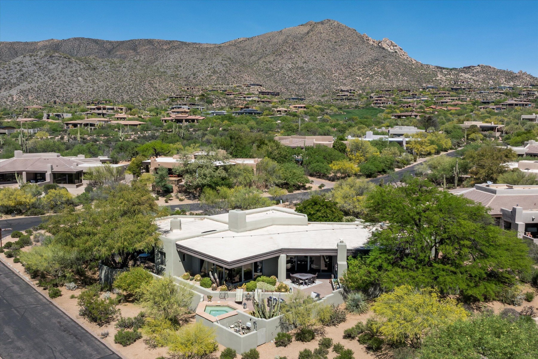  10615 E Honey Mesquite Dr Drive  Scottsdale, AZ - 物件實景