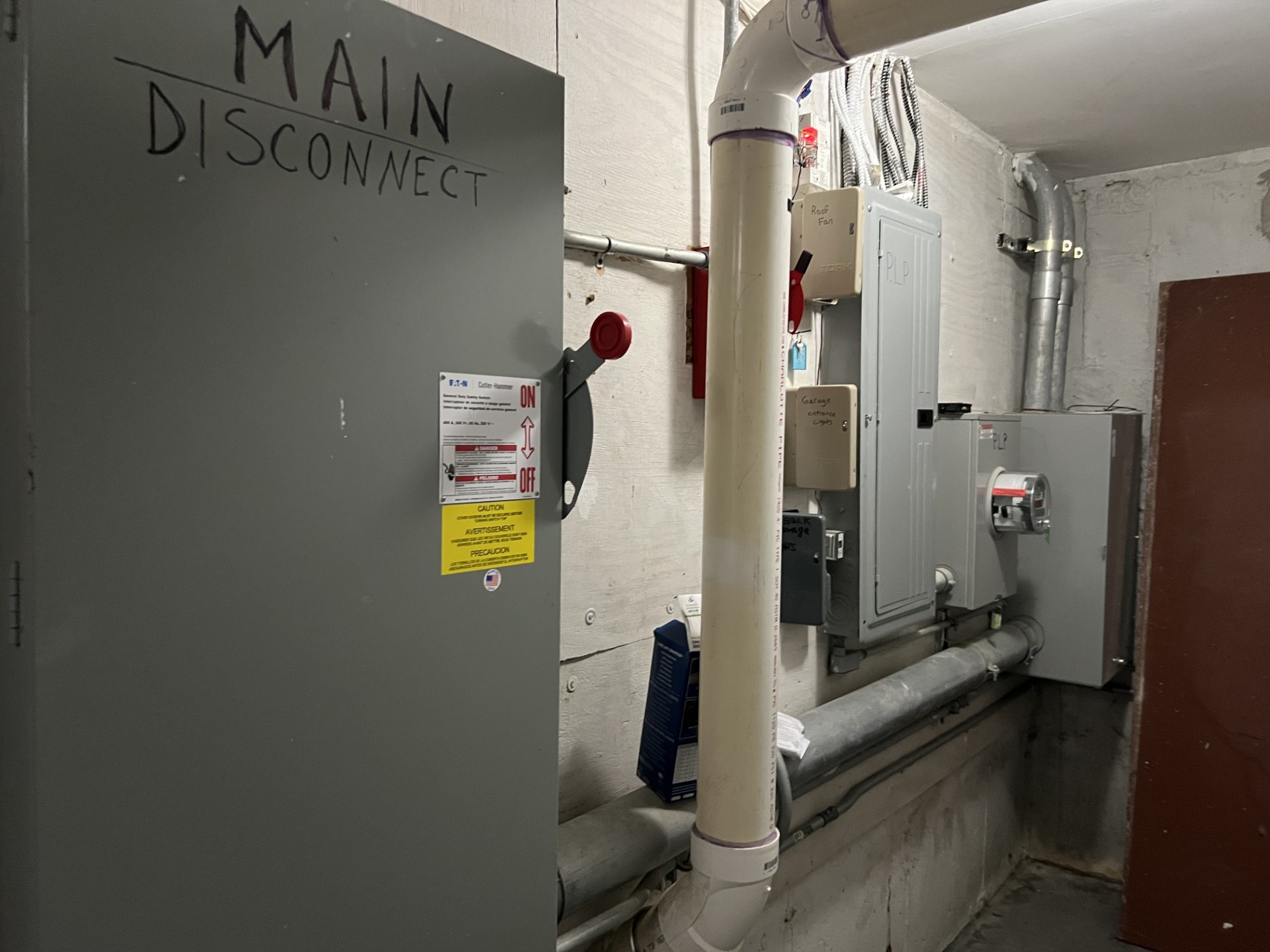 Bronx, New York, 10461, United States, 9 Bedrooms Bedrooms, ,Residential,For Sale,1977043